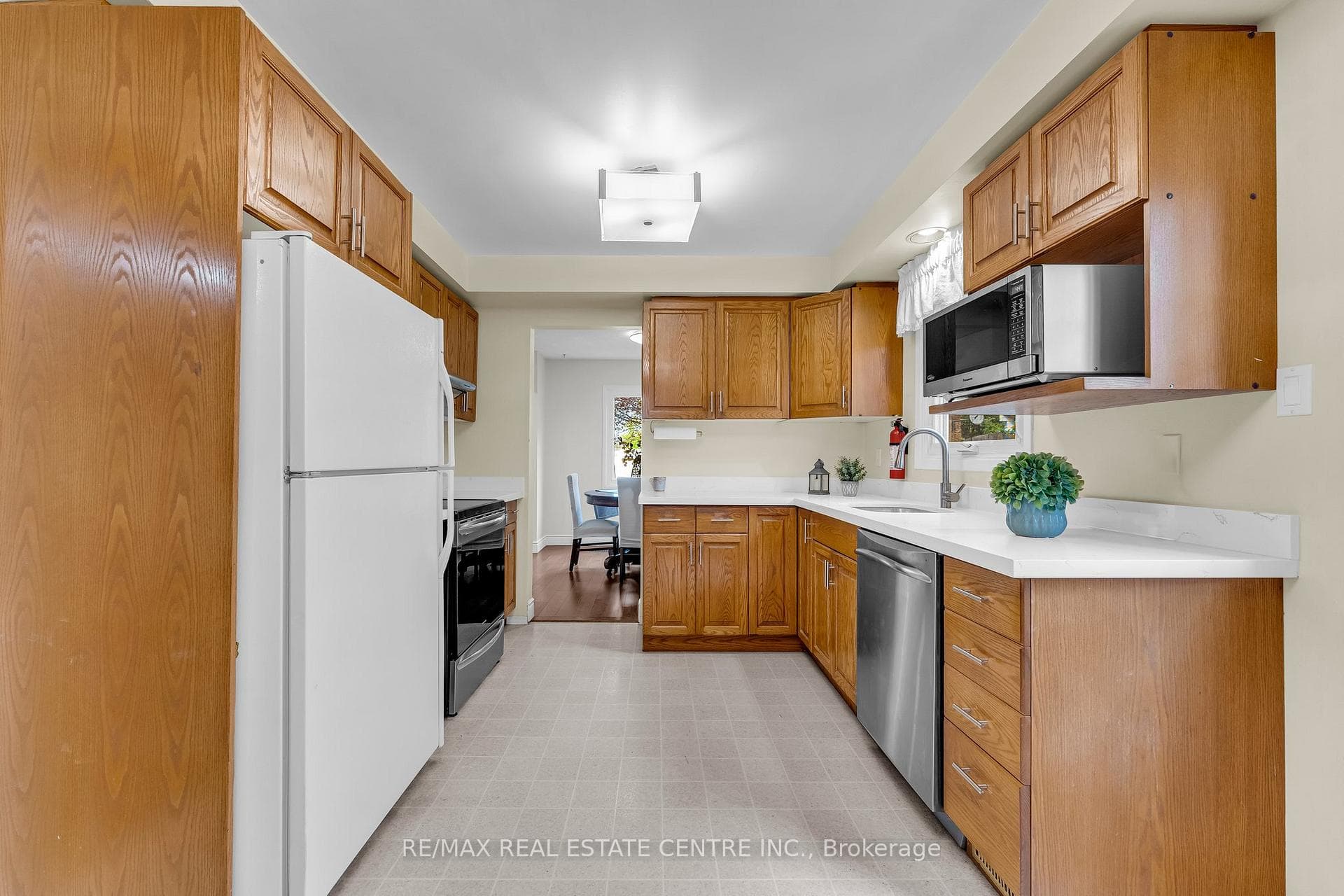 38 Verity Court photo 14