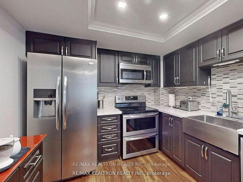 70 Cumberland Lane Unit 506 photo 8