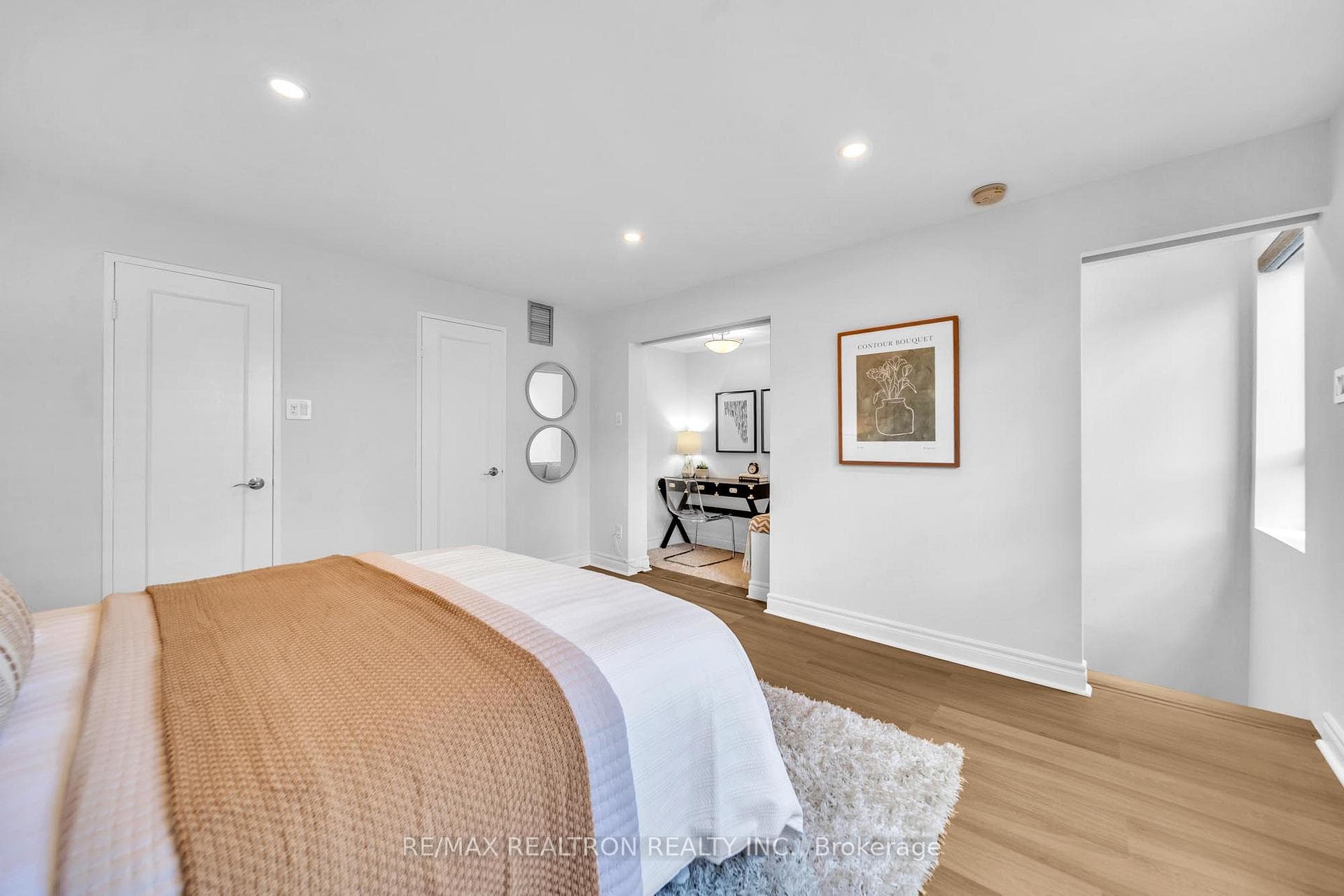 19 Dundonald Street Unit 204 photo 40
