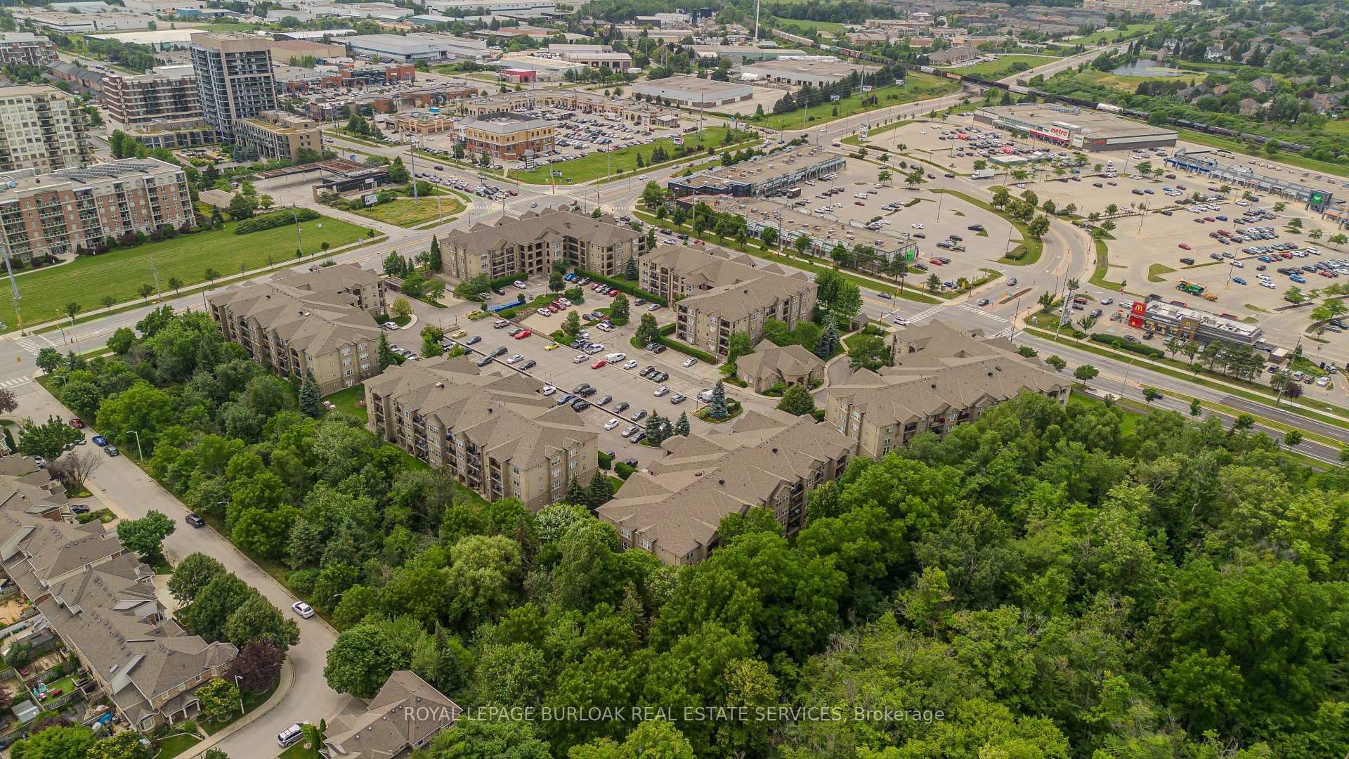 2035 Appleby Line Unit 101 photo 2