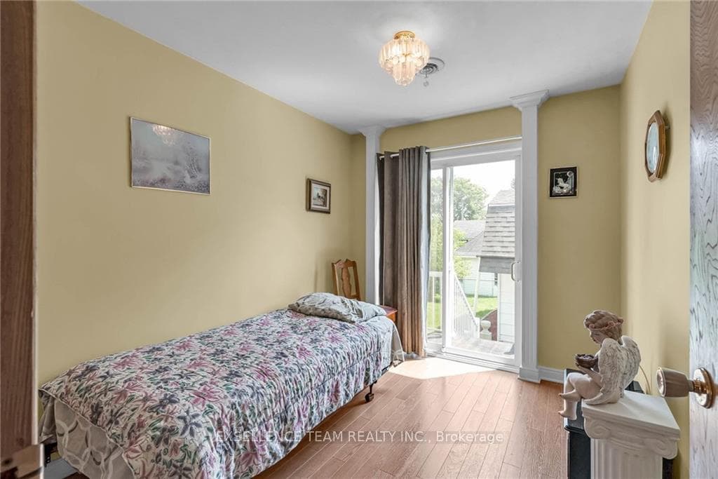 436 THIRTEENTH Street photo 17