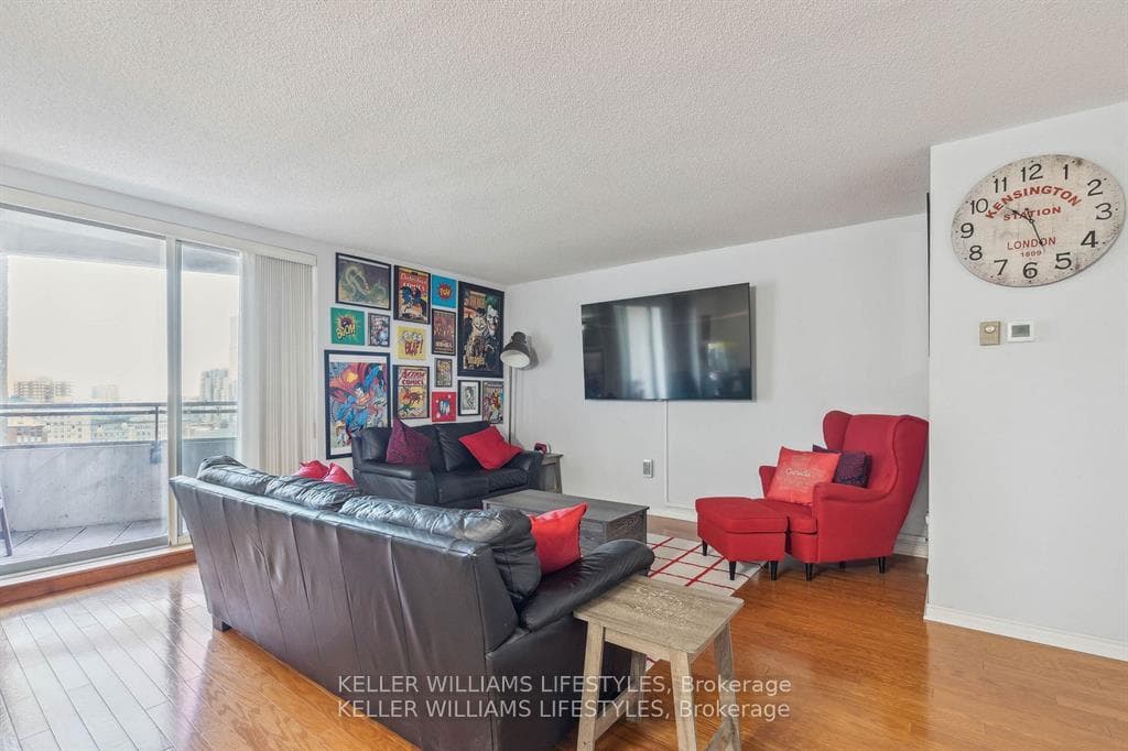 500 TALBOT Street Unit 1502 photo 6