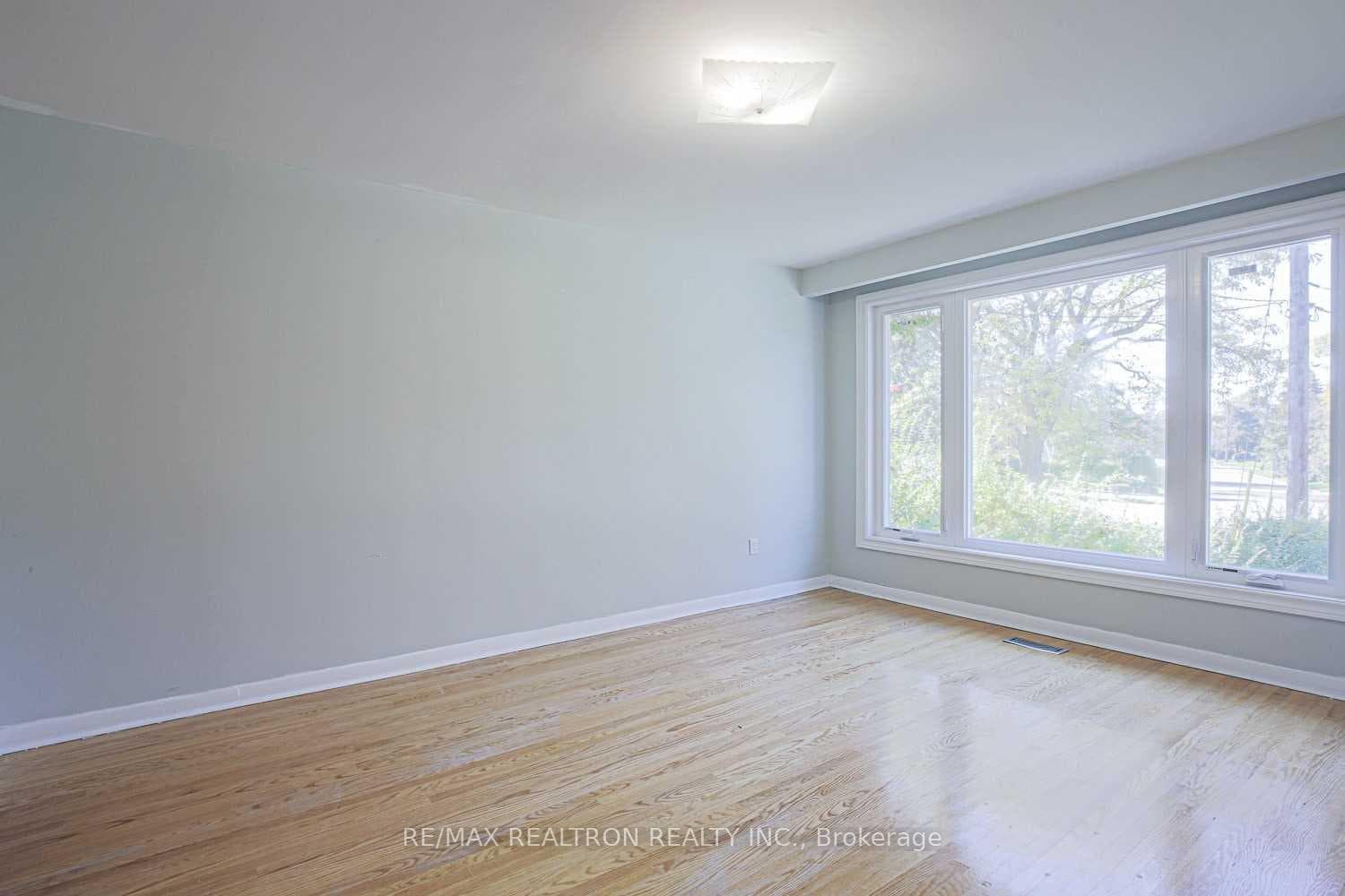 23 Chase Road photo 14