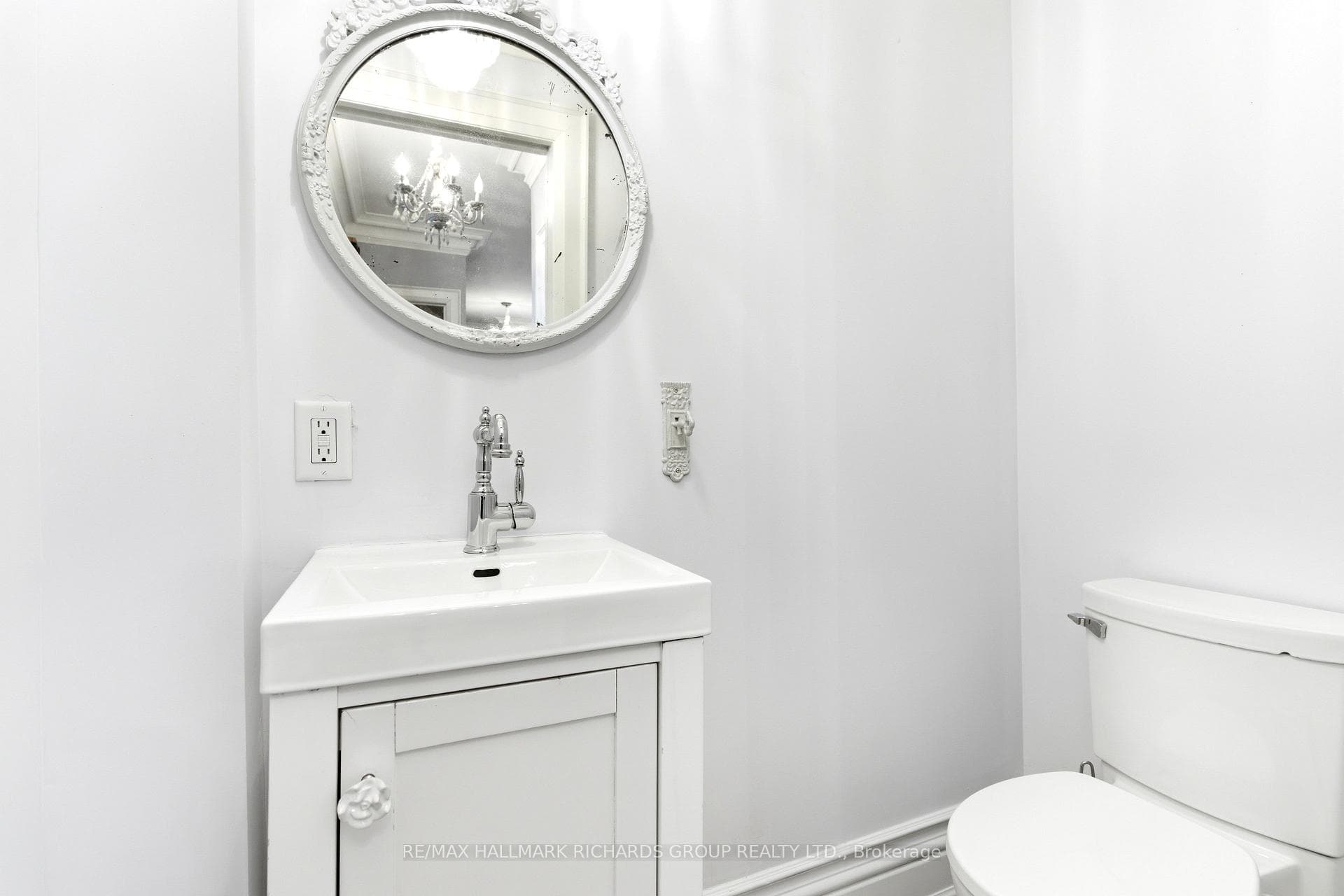134 Hammersmith Avenue photo 12