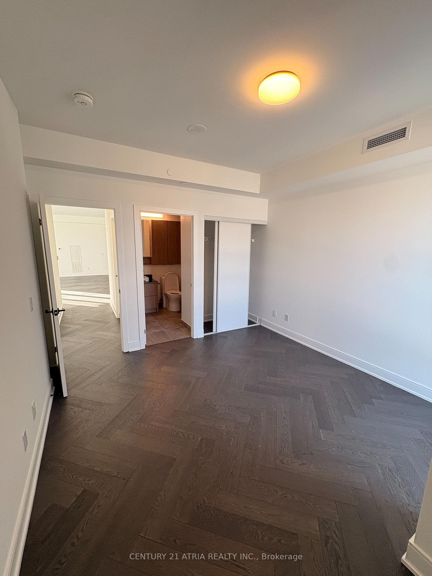 8888 Yonge Street Unit 1005 photo 14
