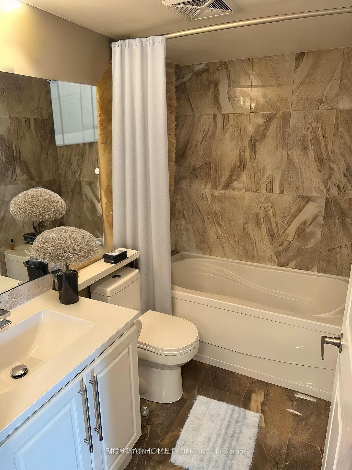 220 Forum Drive Unit 1308 photo 4