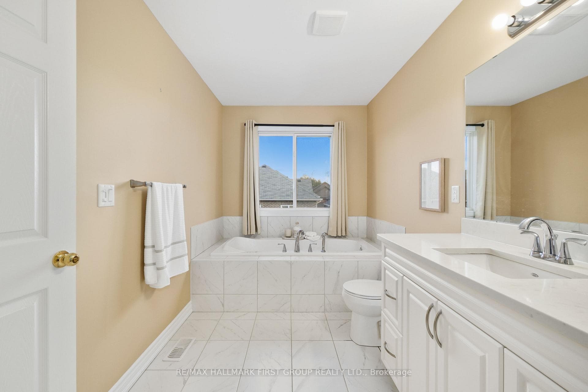 248 Morgan Street photo 23