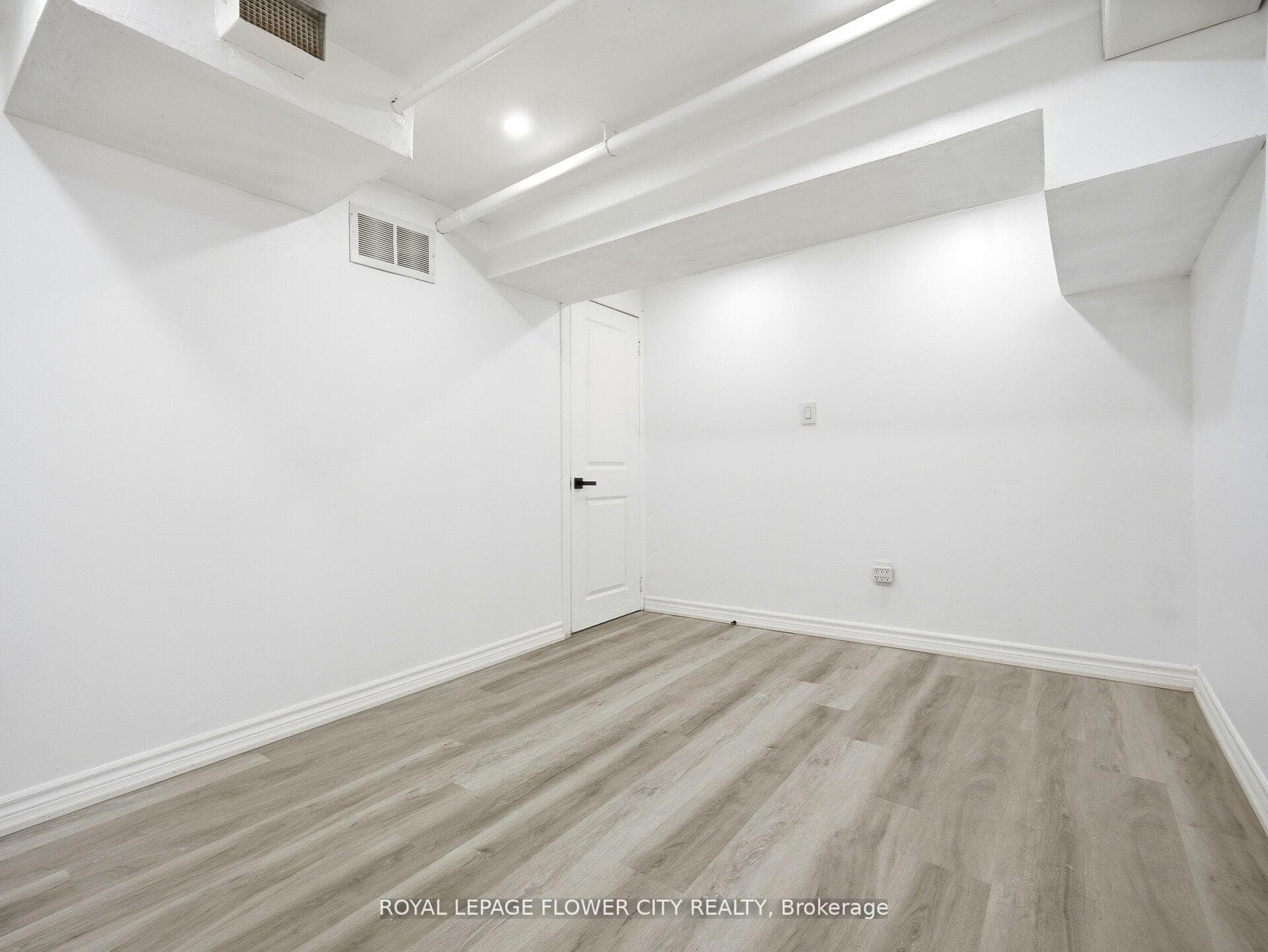 25 Abell Drive photo 41