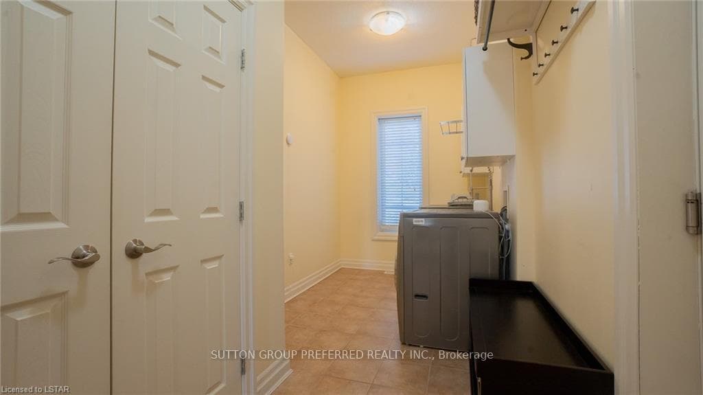 505 Jarvis Street Unit 2 photo 18