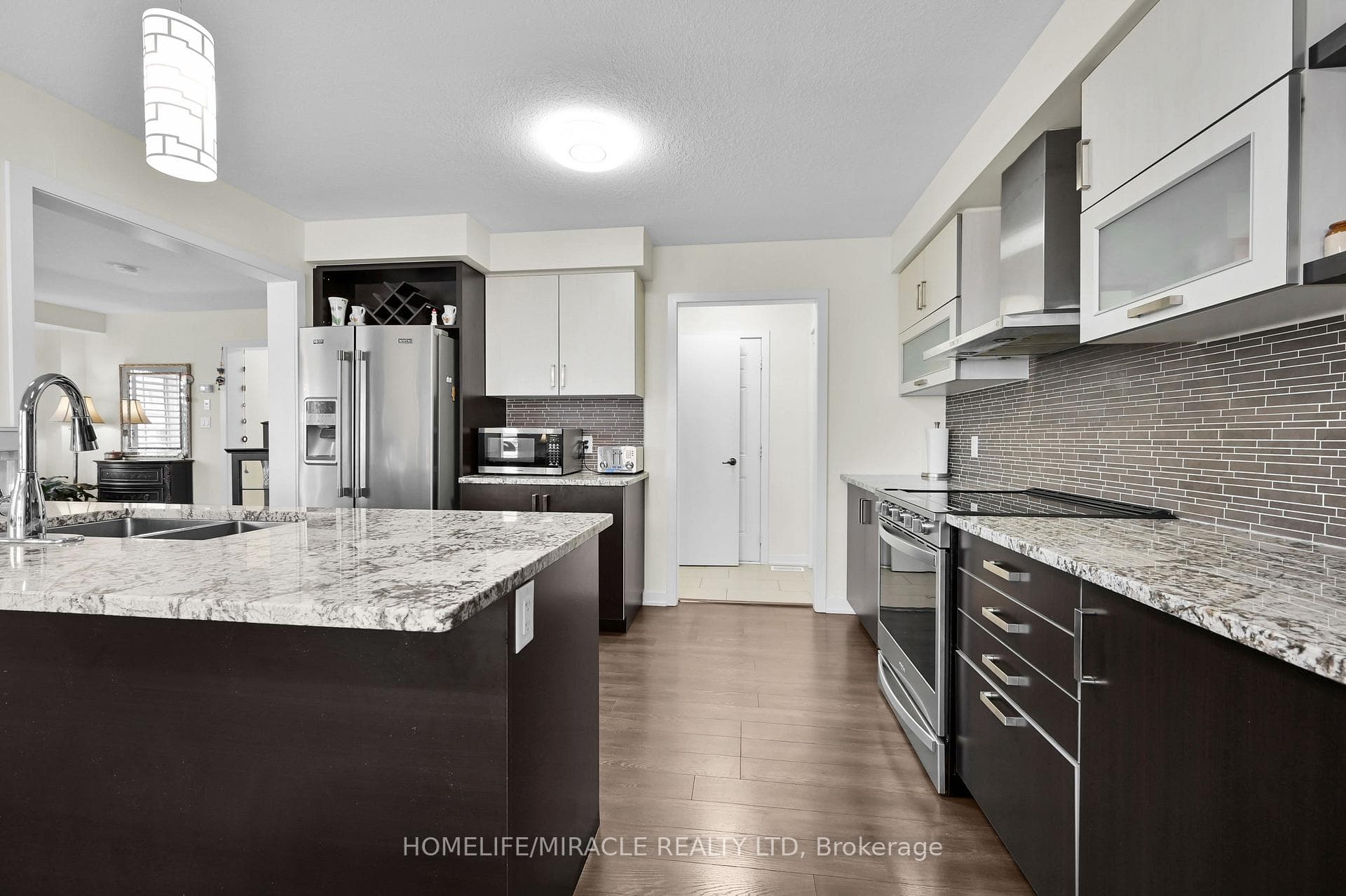 125 Crafter Crescent photo 10