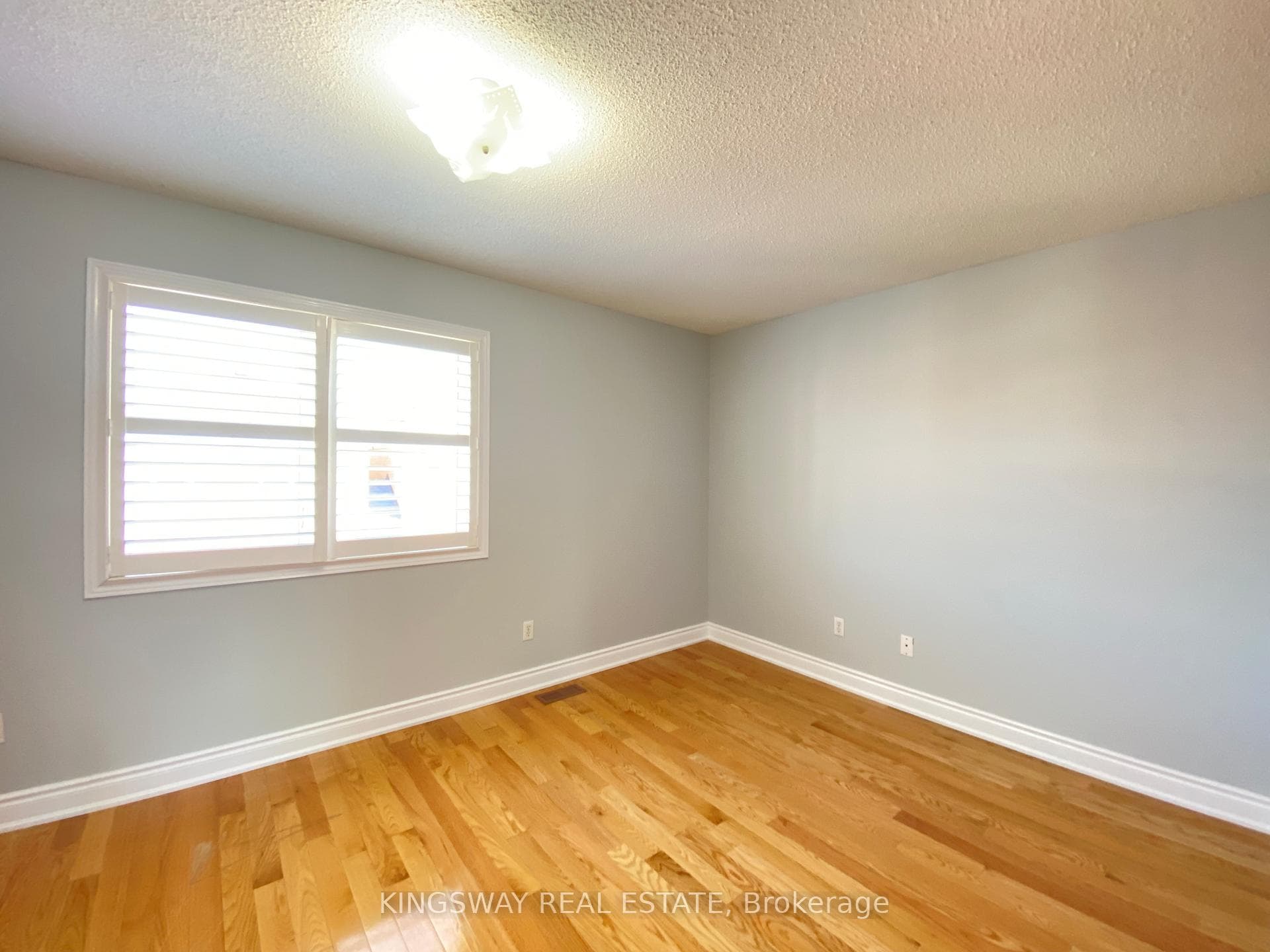 33 Caranci Crescent photo 11