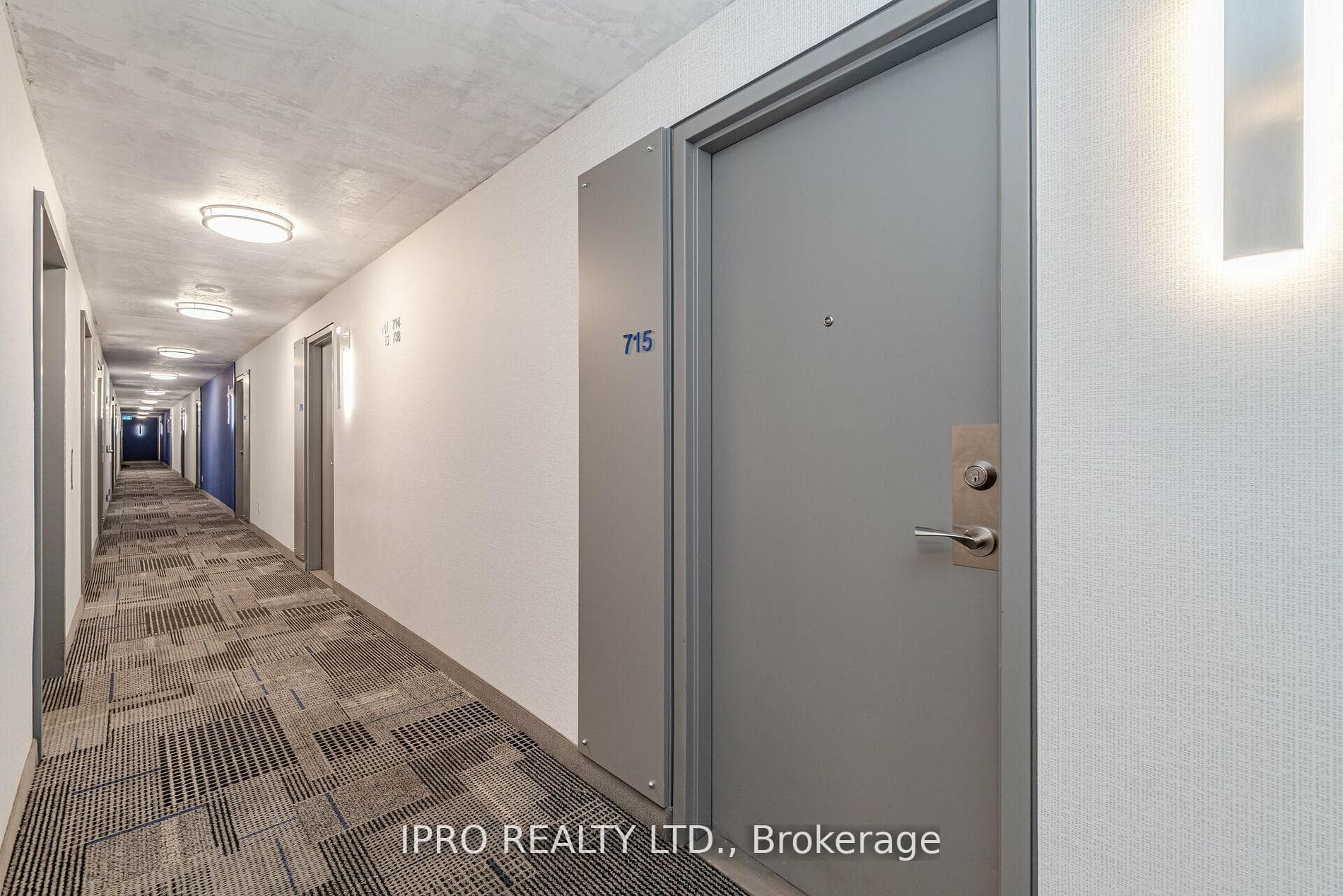 250 Manitoba Street Unit 715 photo 5