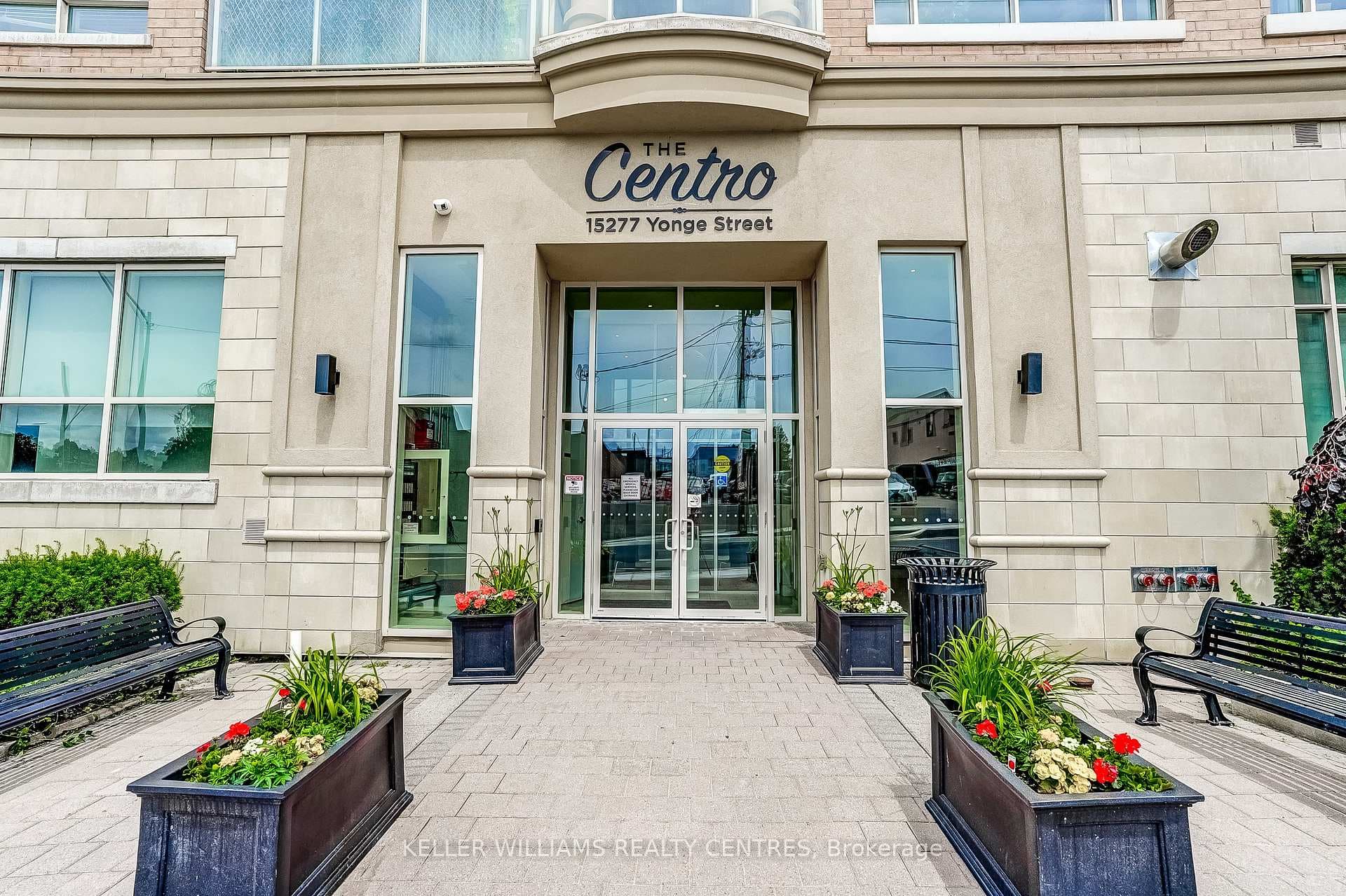 15277 Yonge Street Unit 317 photo 5