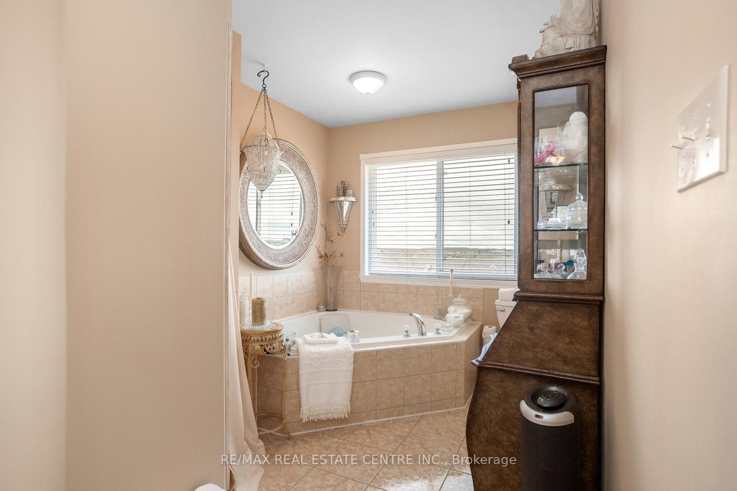 5260 Mcfarren Boulevard Unit 111 photo 30