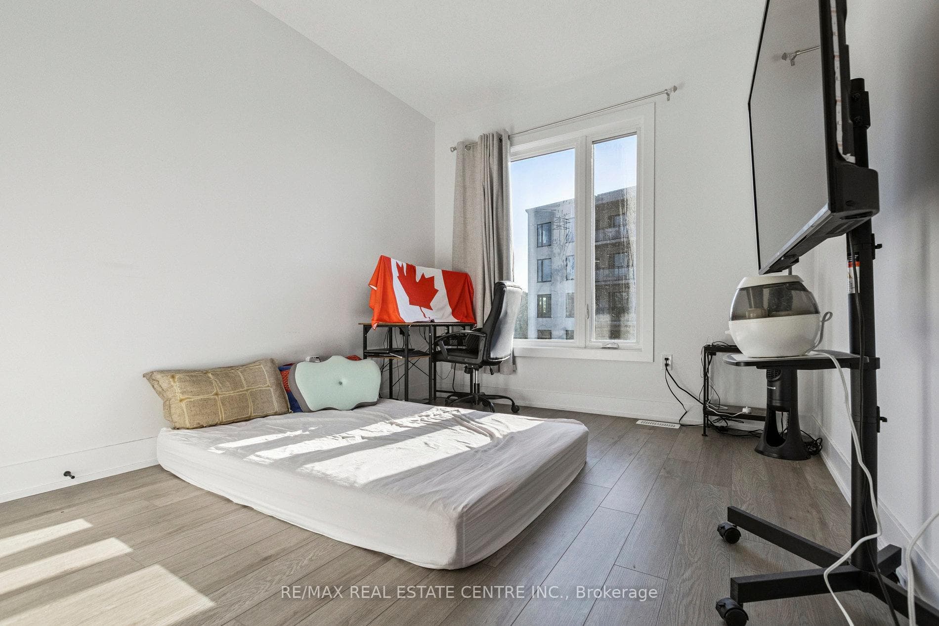99 Roger Street Unit 62 photo 39