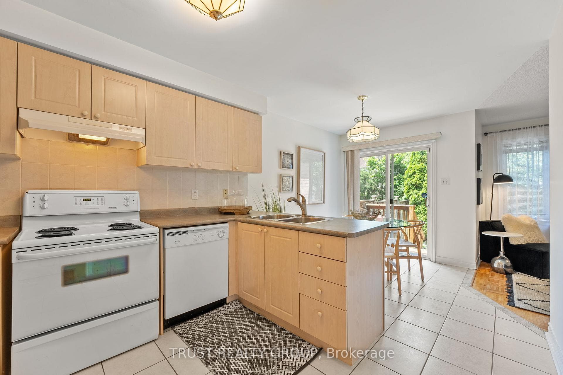 16 Whitewater Street photo 10
