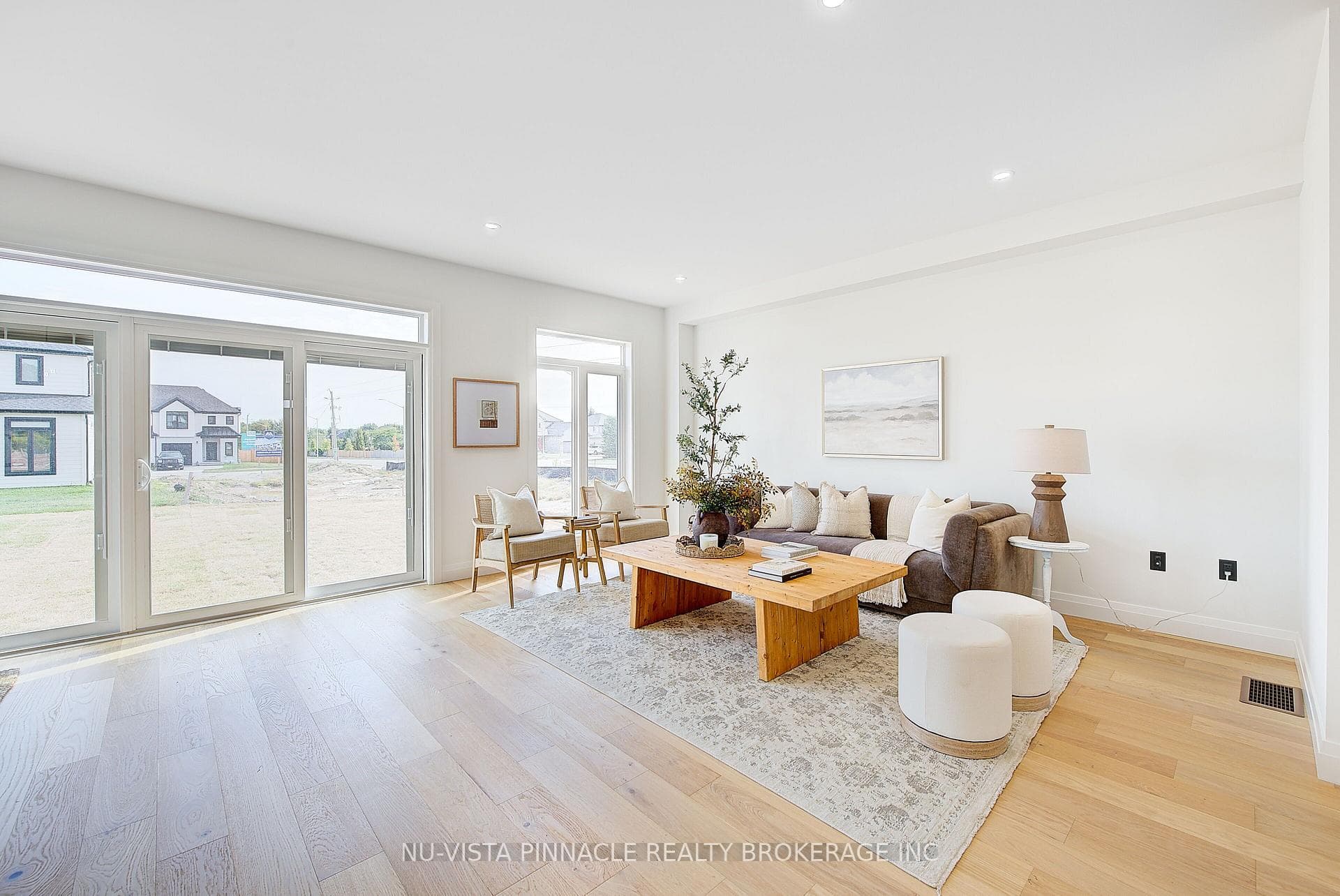 10 Woodmere Path photo 10