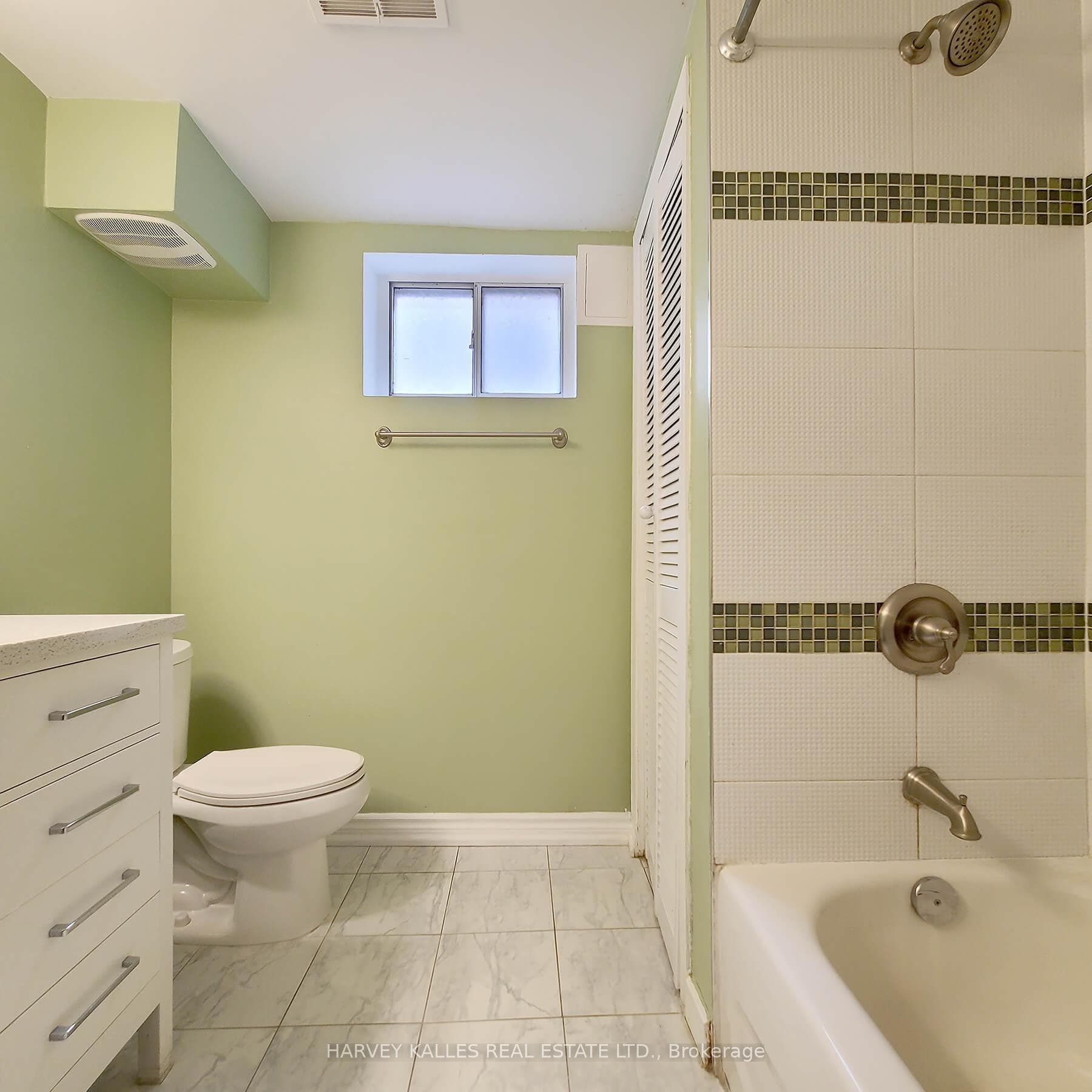 114 Empress Avenue Unit Lower photo 13