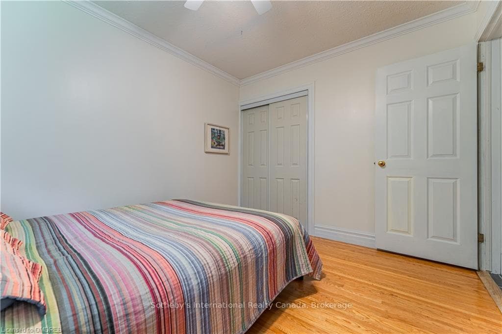205 JOHN Street photo 17