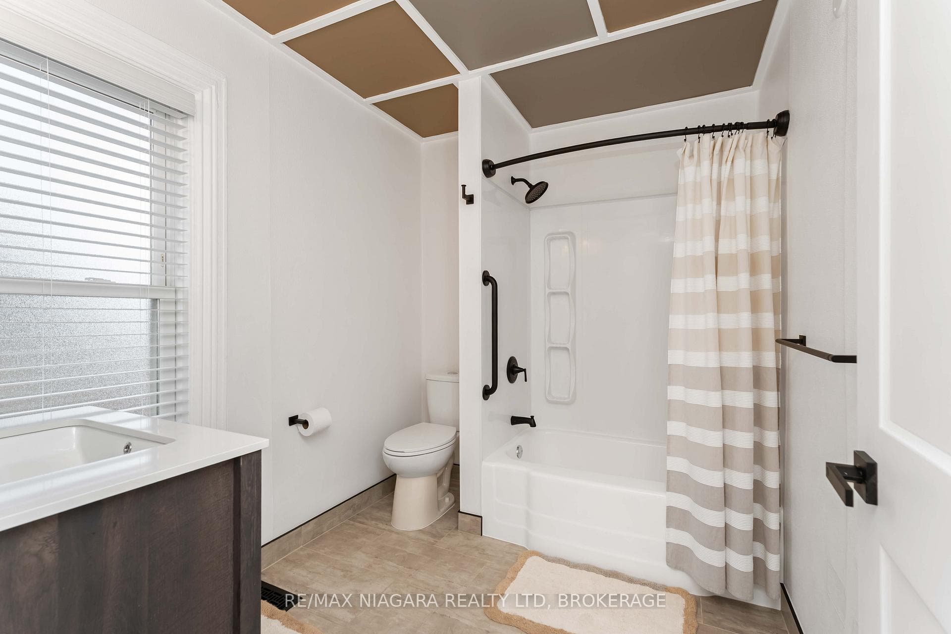 4367 Ontario Street photo 12