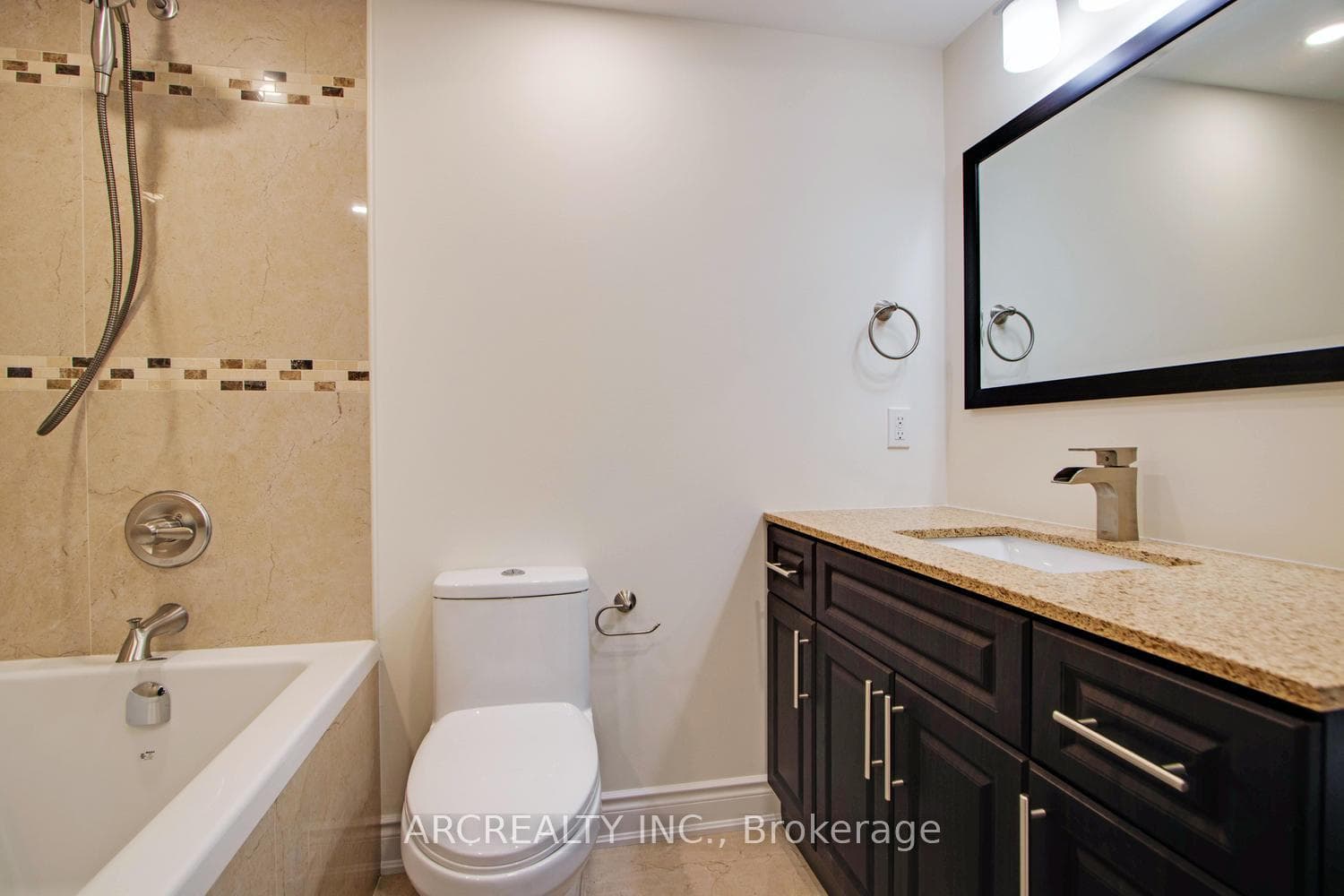 1201 Steeles Avenue Unit 1107 photo 7