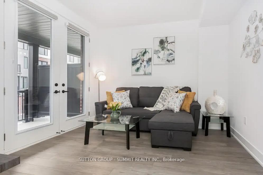 99 Roger Street Unit 43 photo 5