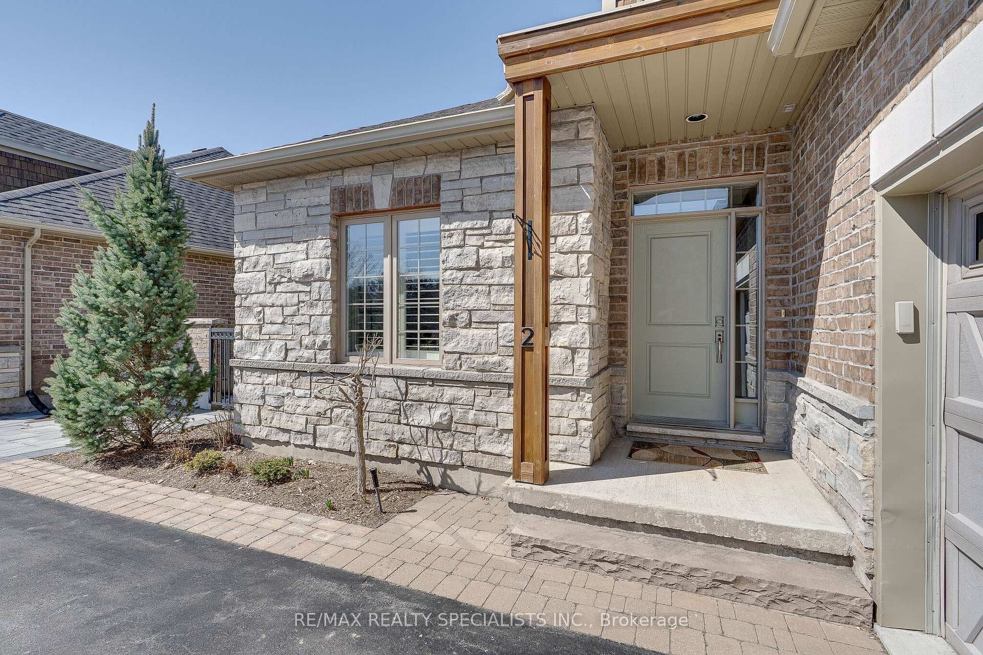 3 Reddington Drive Unit 2 photo 3