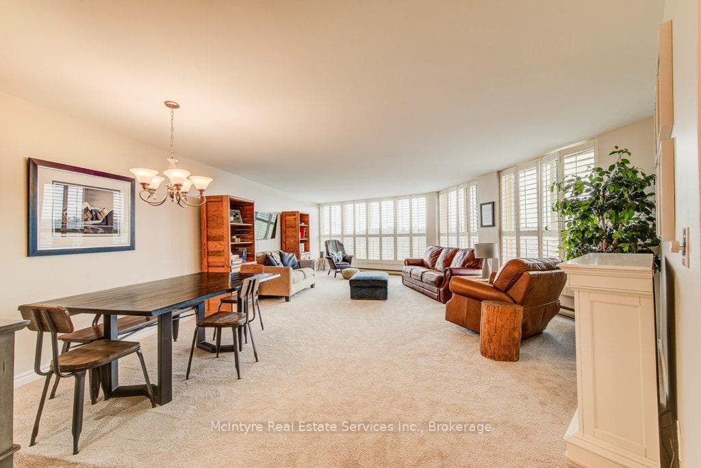 24 Marilyn Drive Unit 704 photo 14