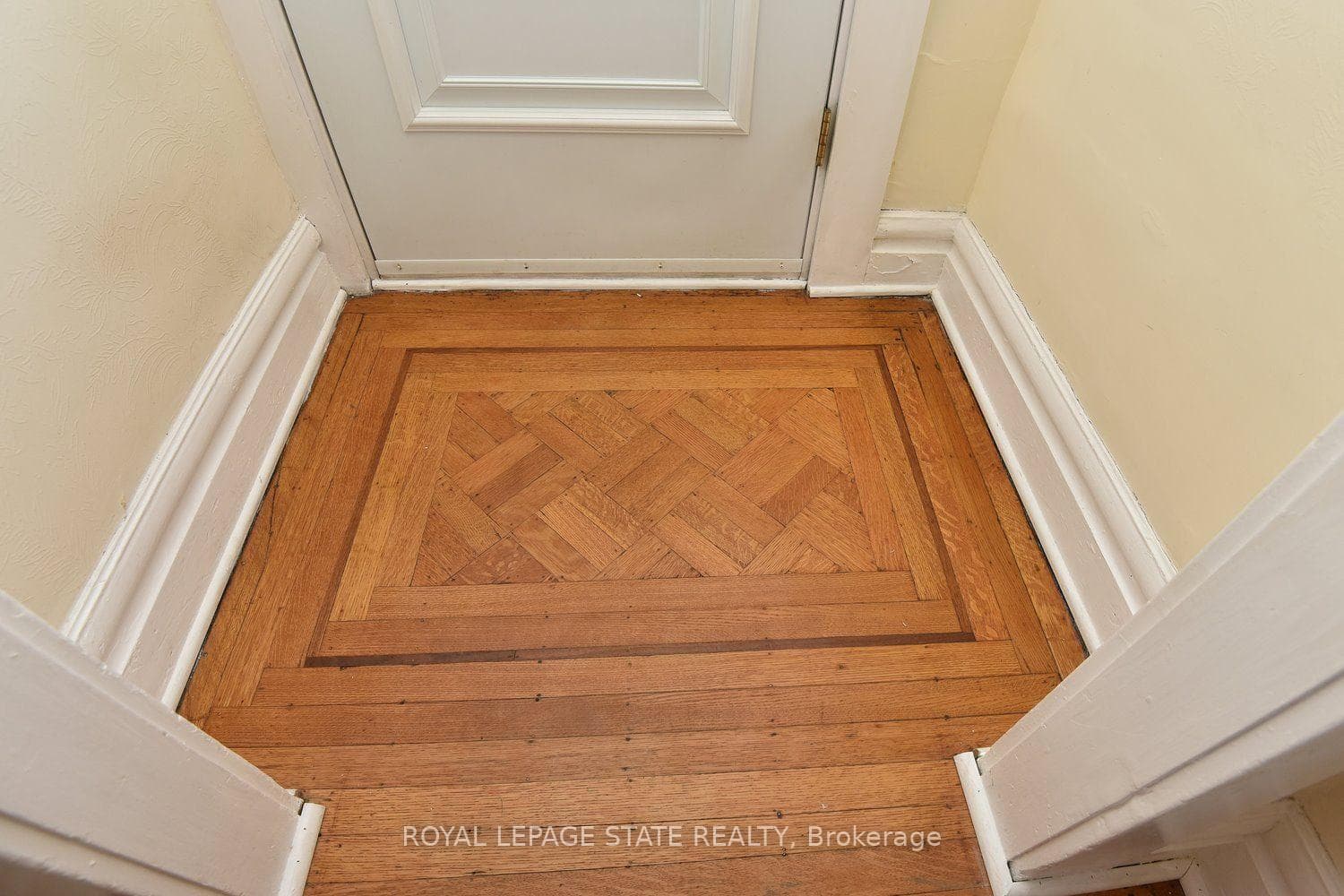 20 Fairholt Road photo 5