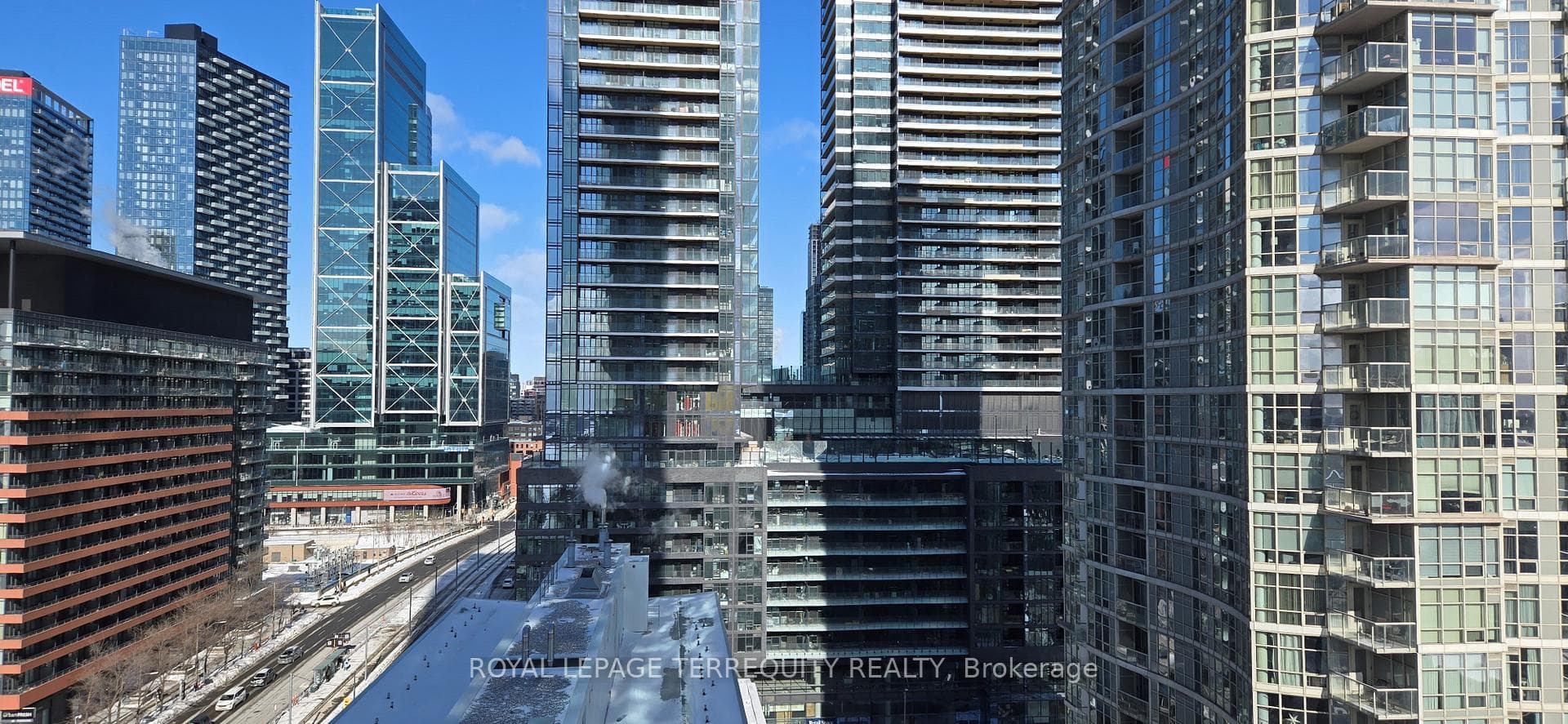 35 Mariner Terrace Unit 1805 photo 14