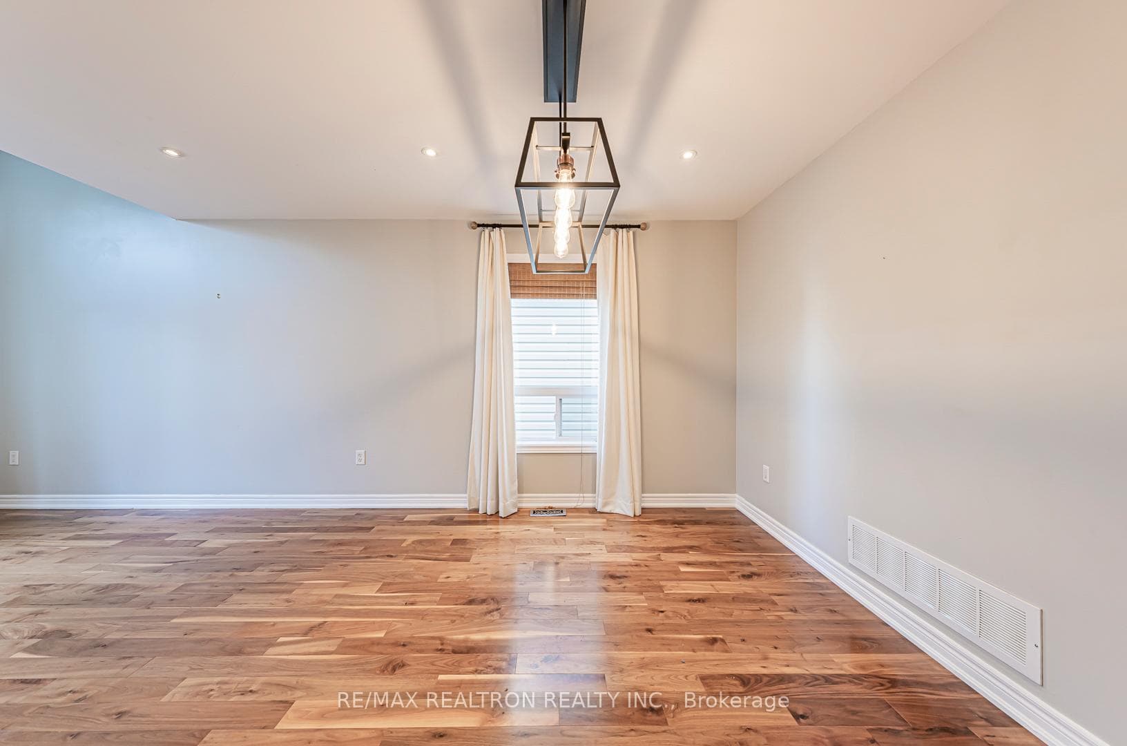 44 Moynahan Crescent Unit Main photo 19