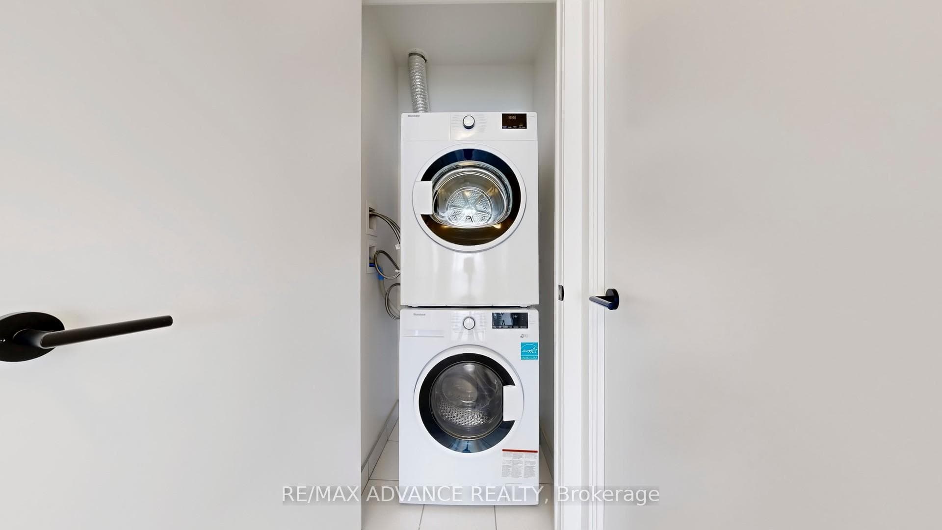1 Quarrington Lane Unit 2312 photo 23