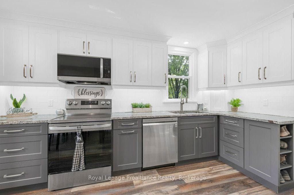 425 Rosebush Road photo 7