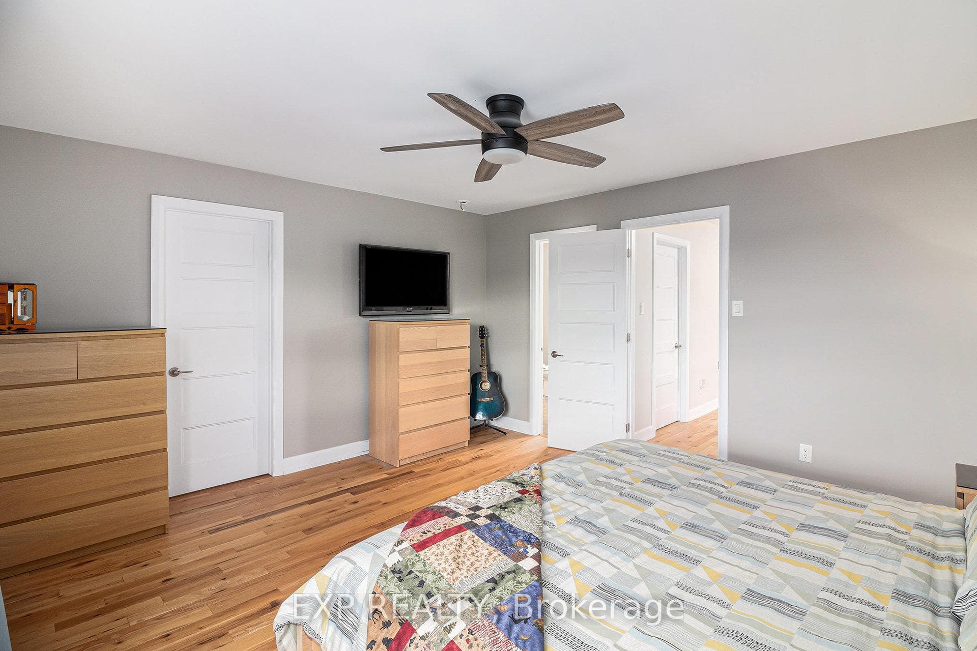 202 Bourdeau Boulevard photo 19