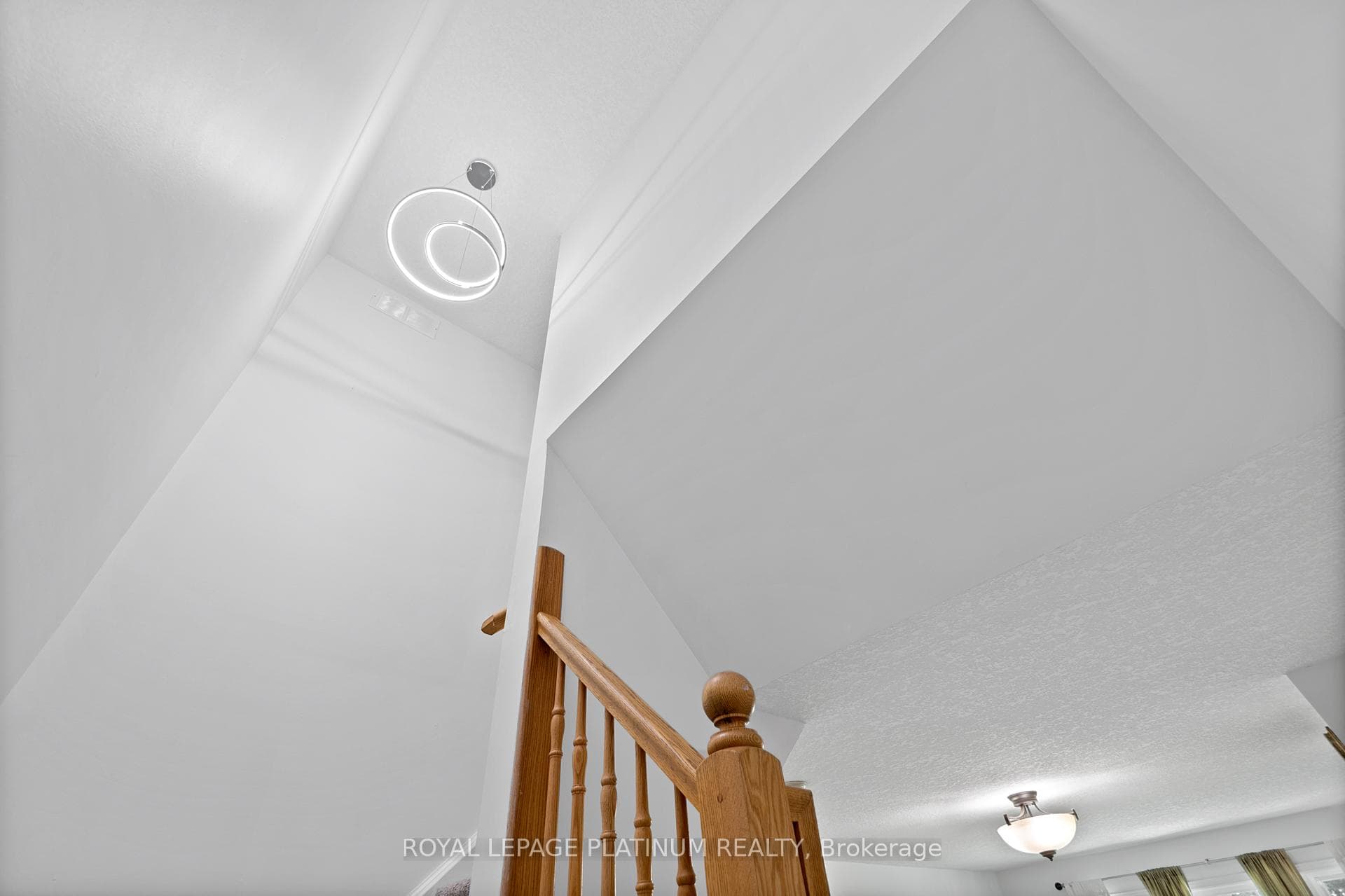 941 Gordon Street Unit 3 photo 17