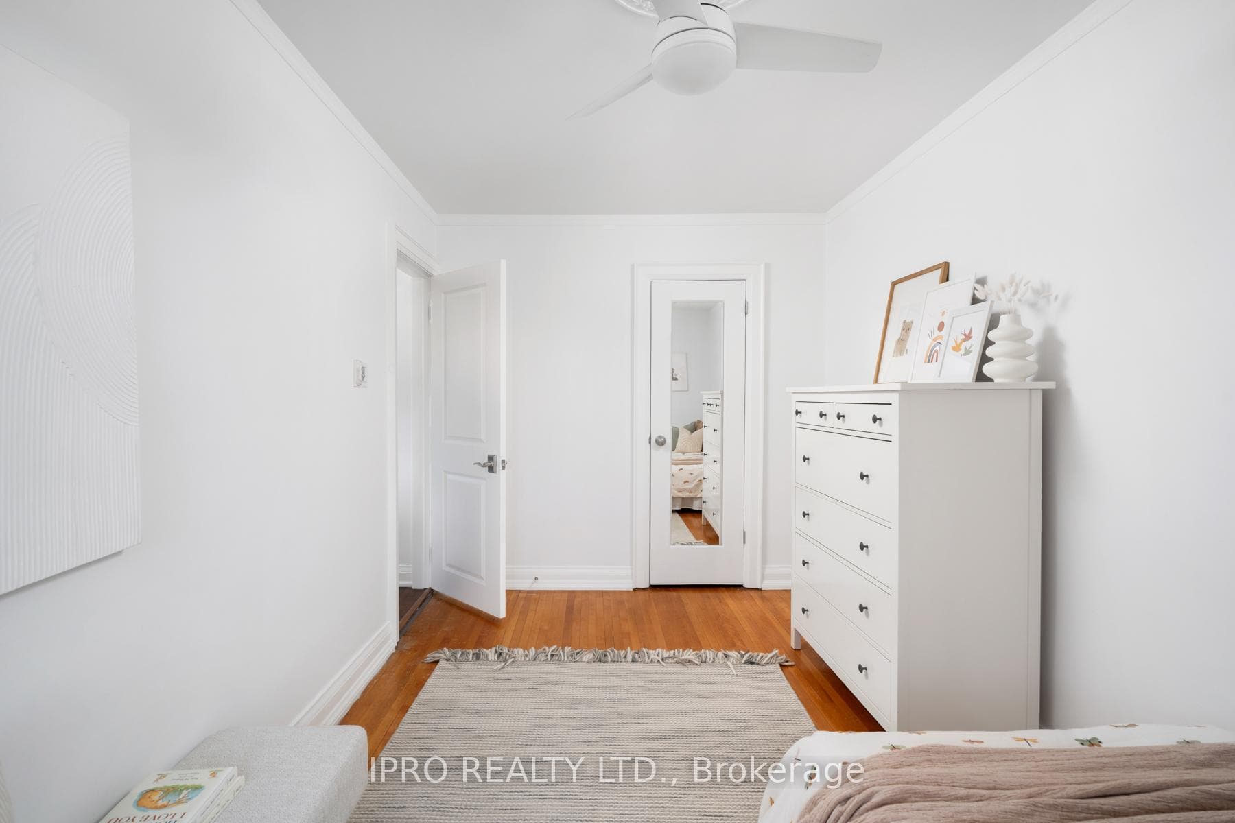 172 Woodycrest Avenue photo 27