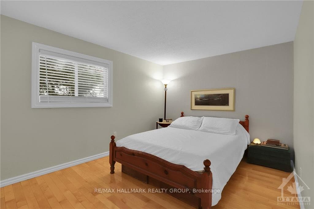 29 BISCAYNE Crescent photo 14