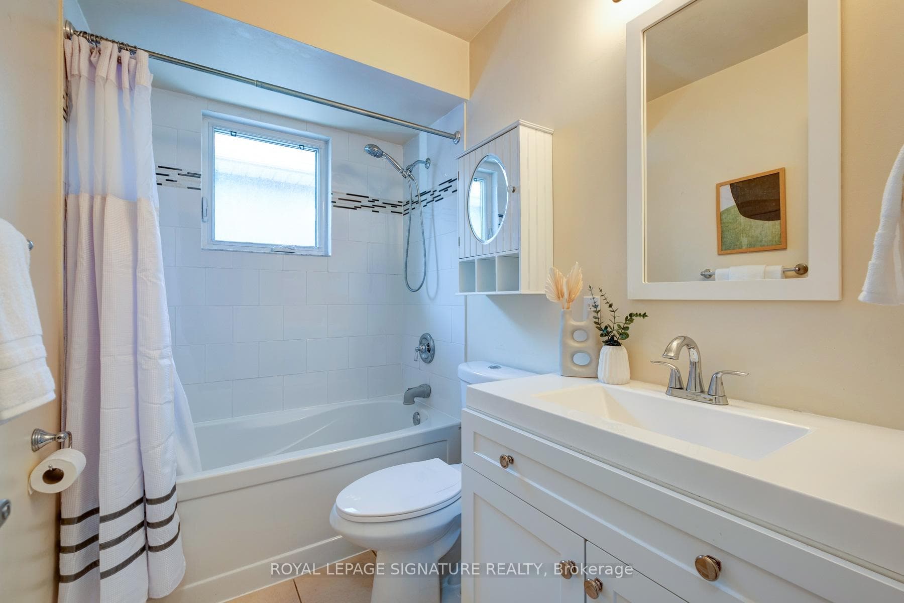 131 Virginia Avenue photo 15