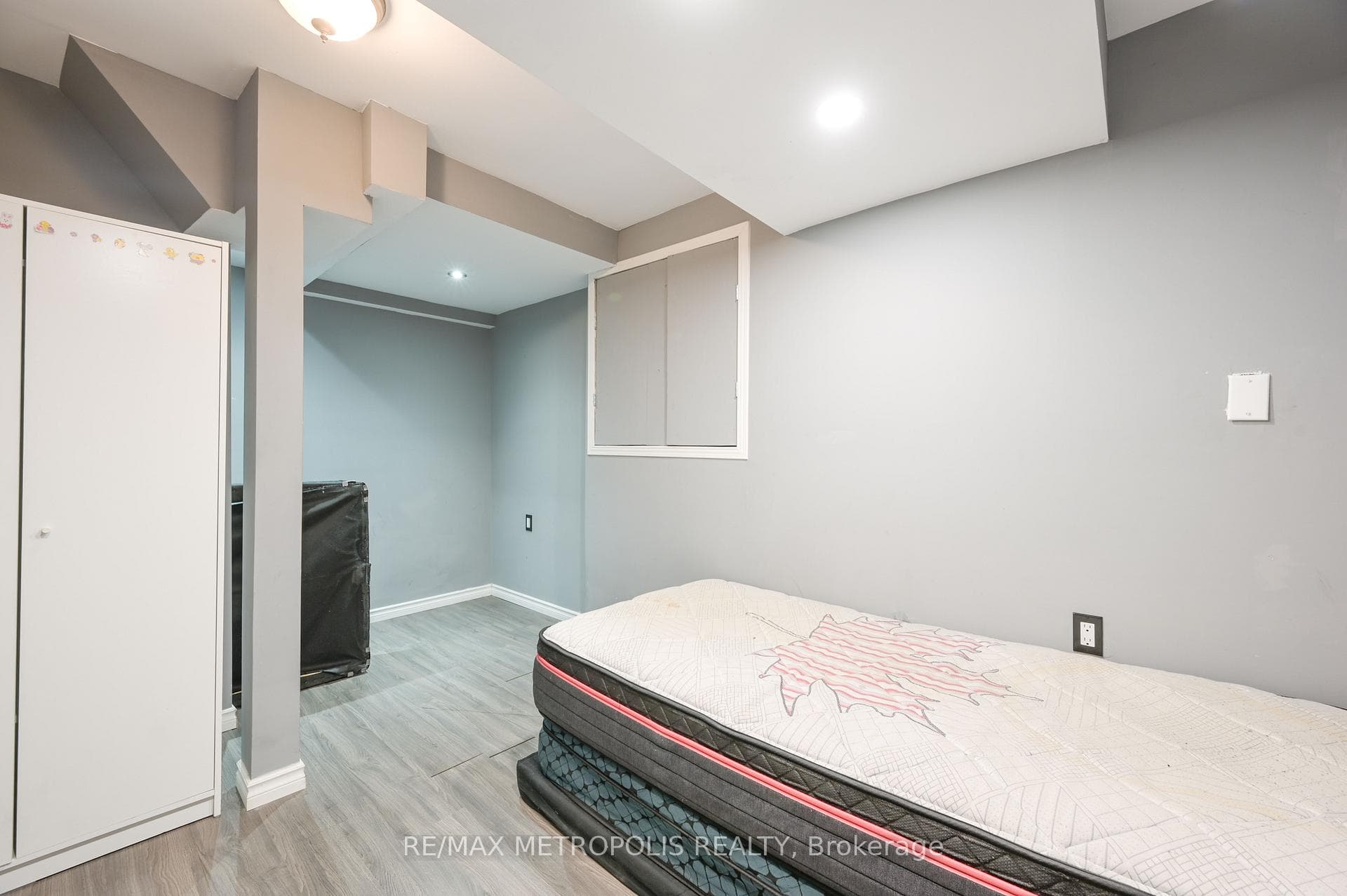 16 Giltspur Road Unit Bsmt photo 5