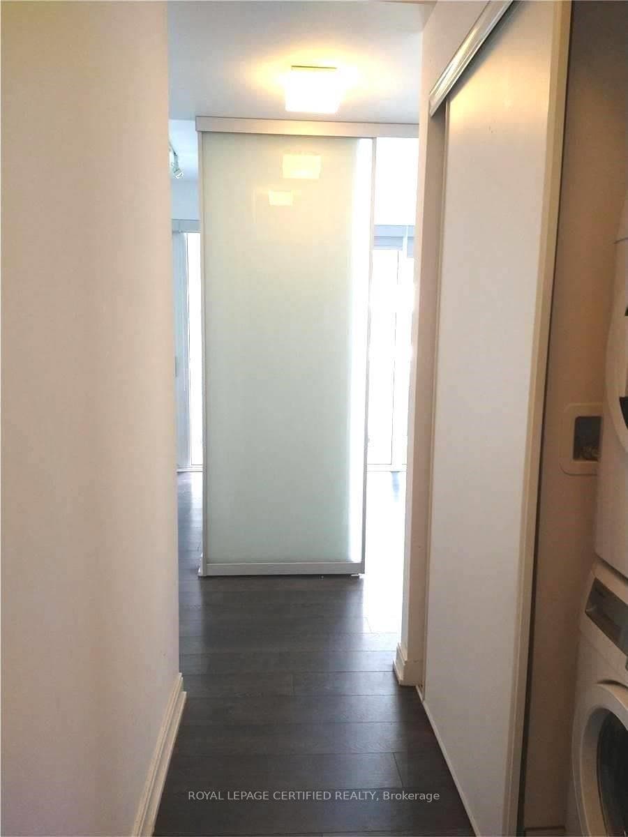 42 Charles Street Unit 901 photo 6