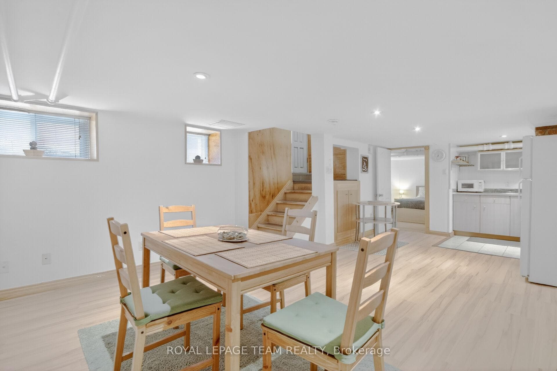 64 Delaware Avenue photo 5