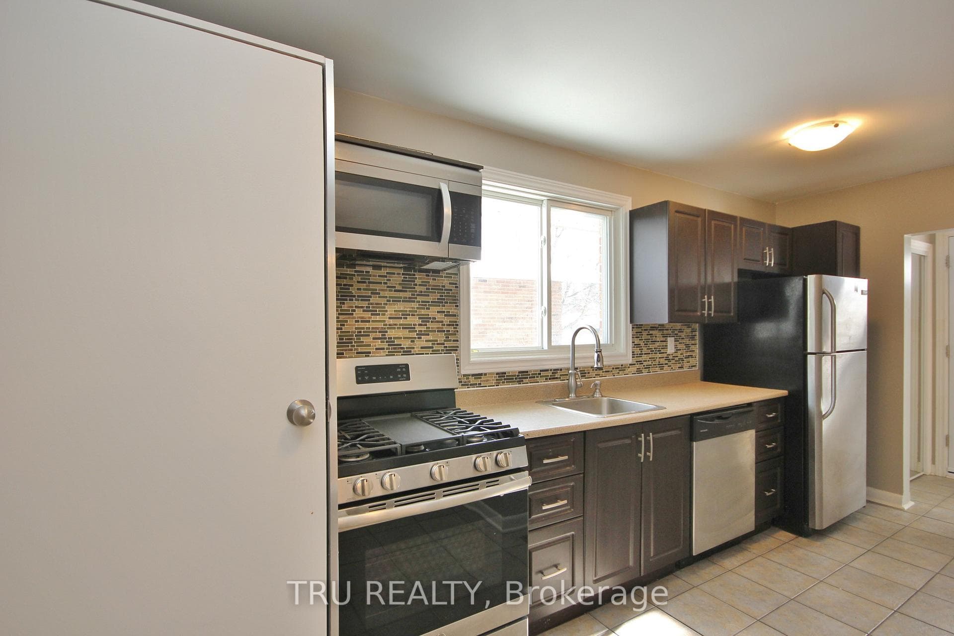 1259 Maitland Avenue Unit A photo 8