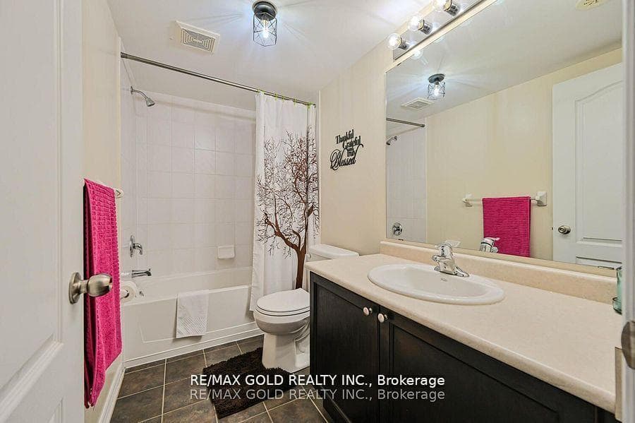 31 Bergamont Road photo 23