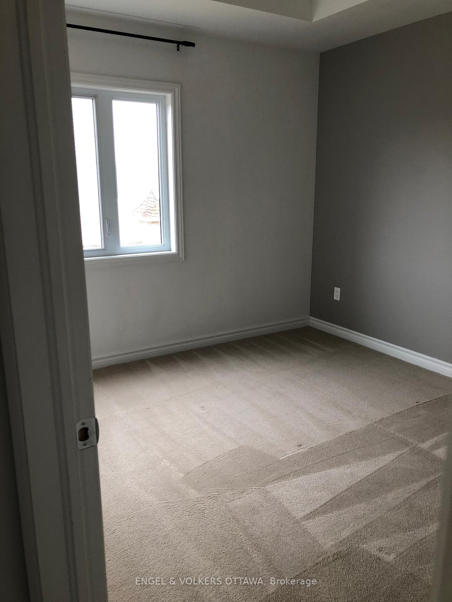 139 Harthill Way Unit C photo 11