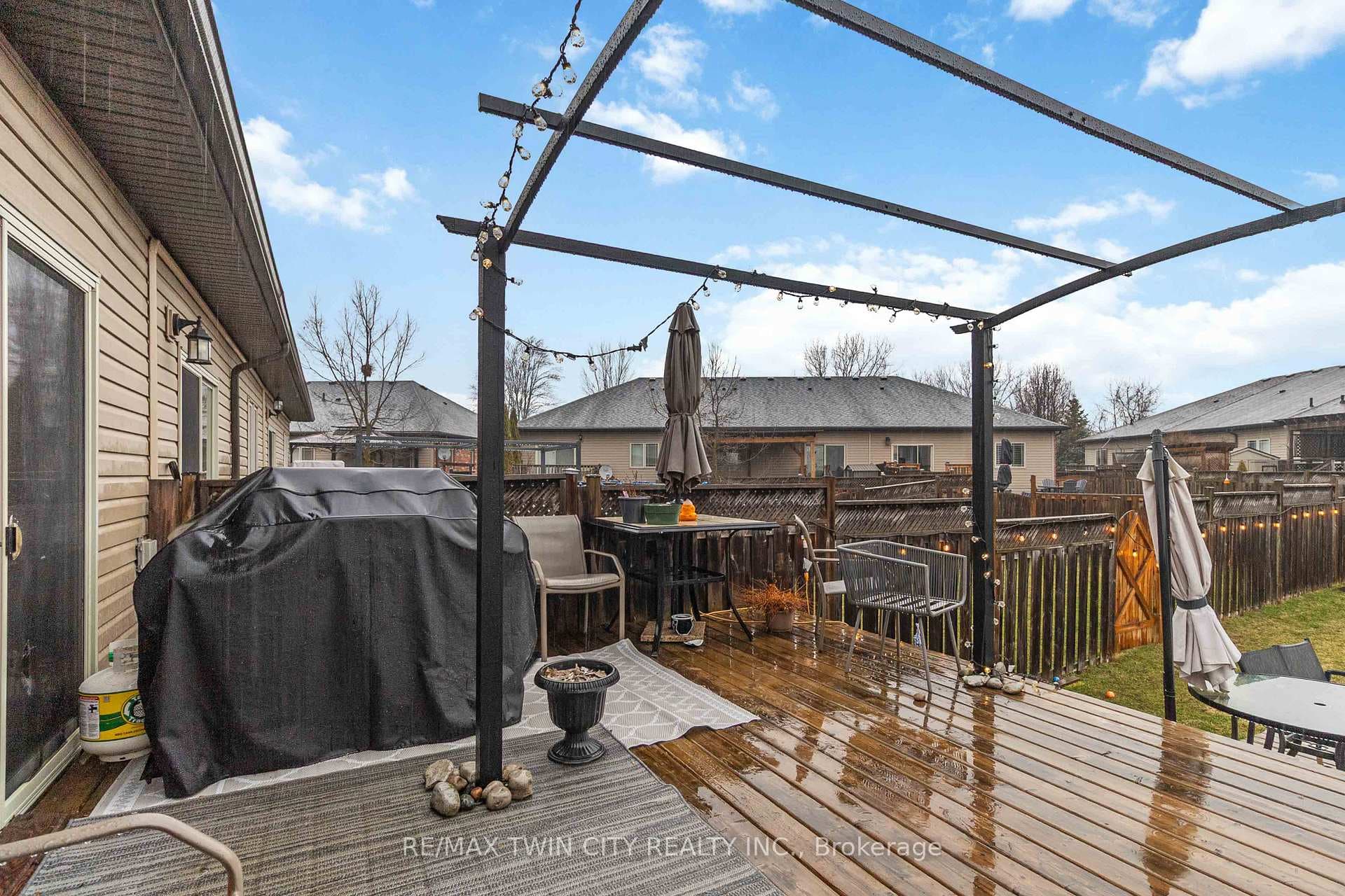 1038 Colborne Street Unit 32 photo 34