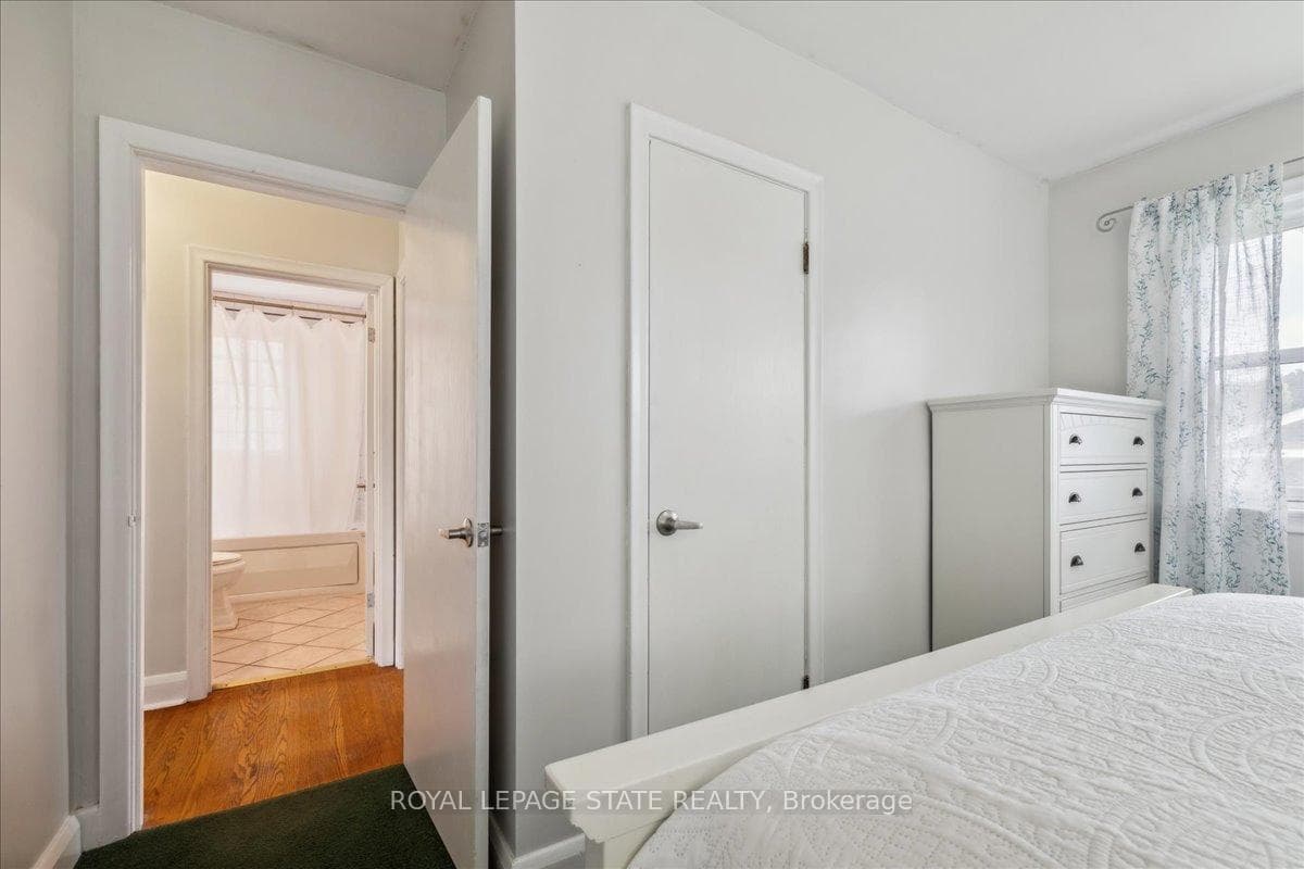276 West 2nd Street photo 17