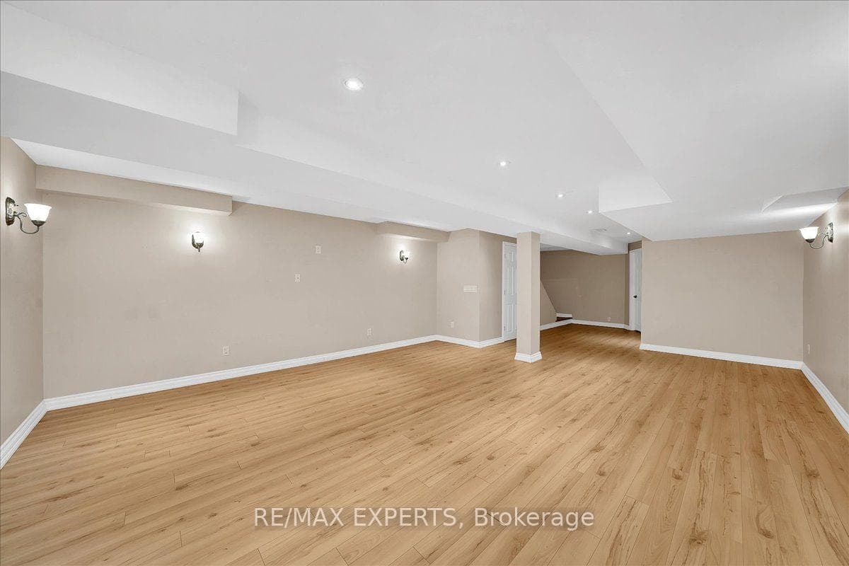 12 Silvervalley Drive photo 38
