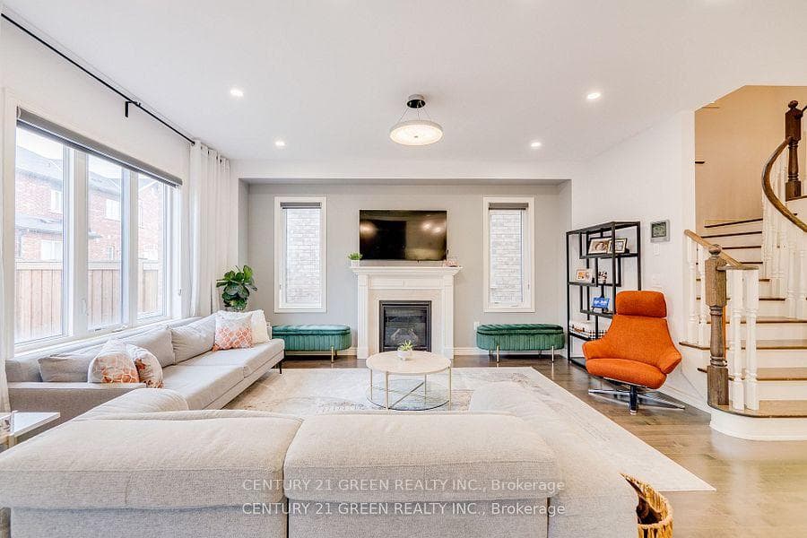 86 Colville Place photo 9