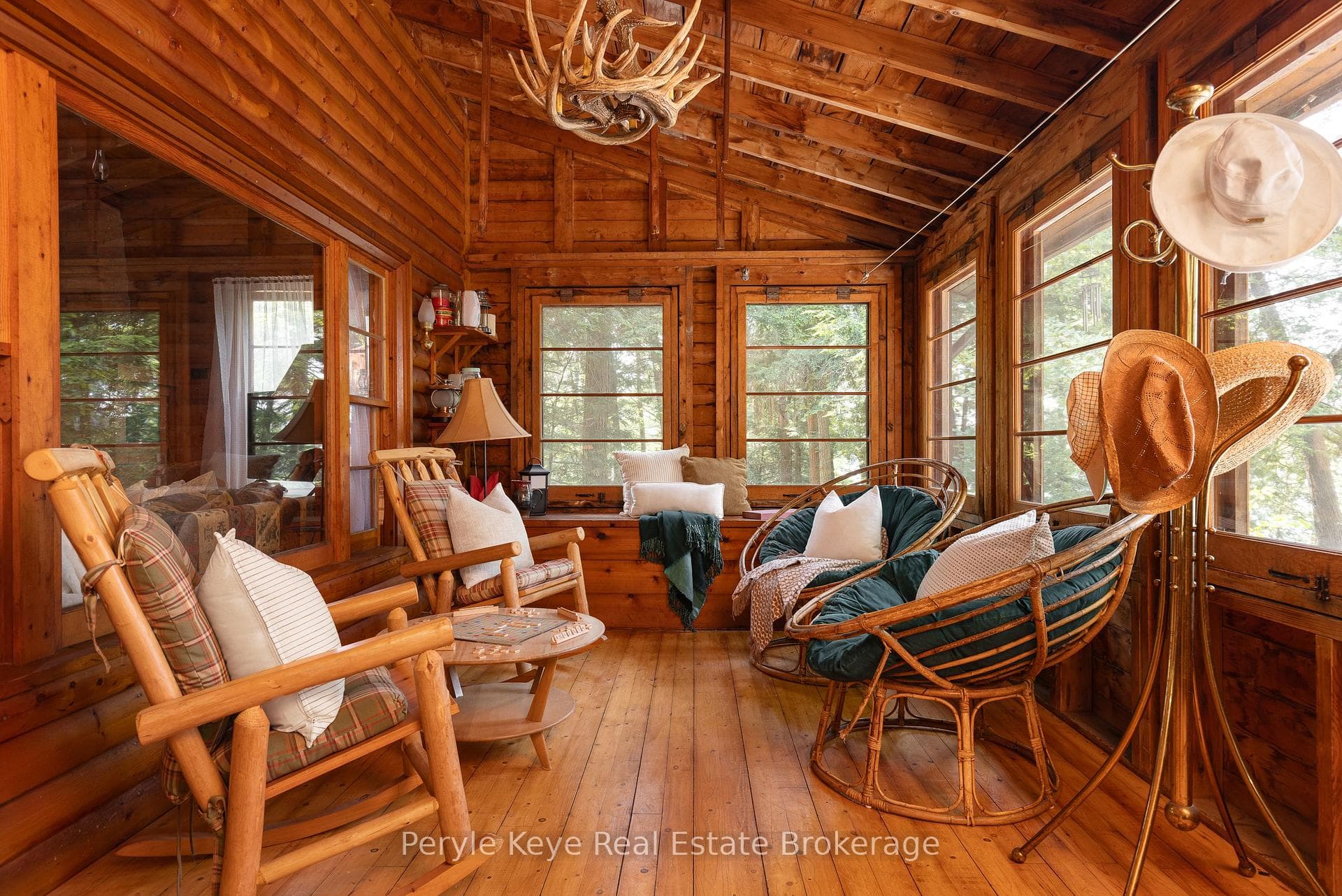 1187 Rignalls Road photo 8