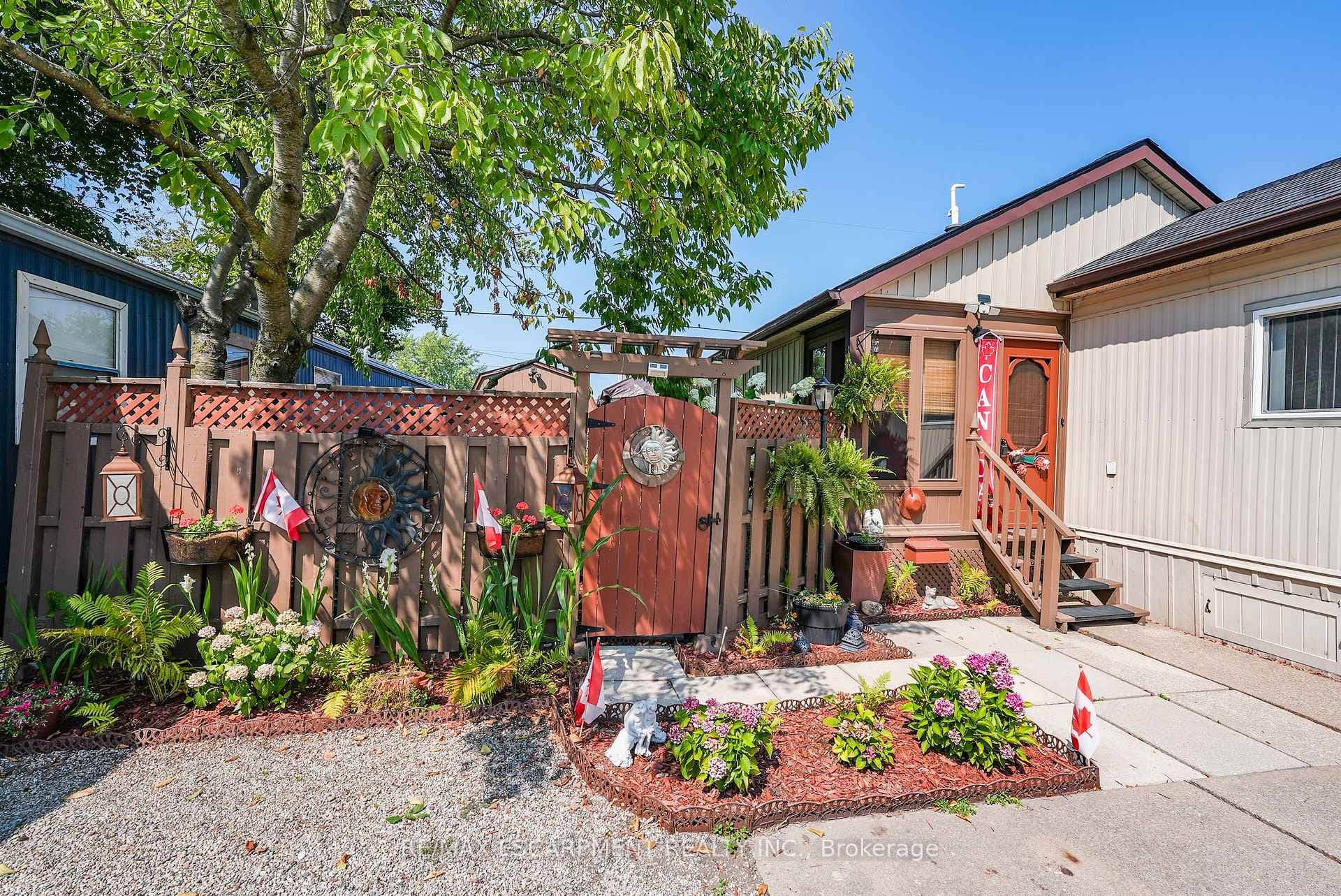 4595 Martha Lane photo 15